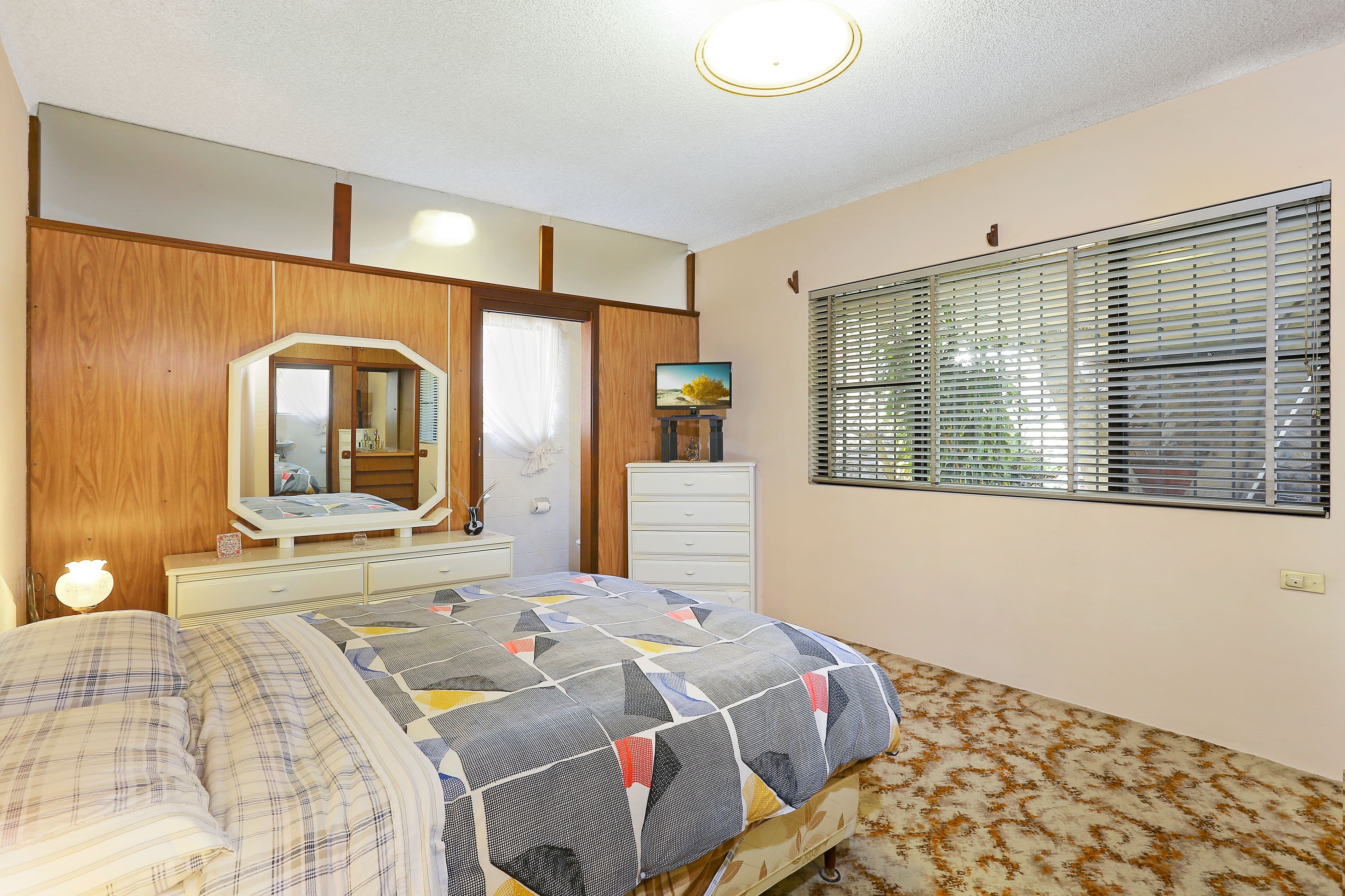 17 Jocarm Avenue, Condell Park - Thumbnail 6