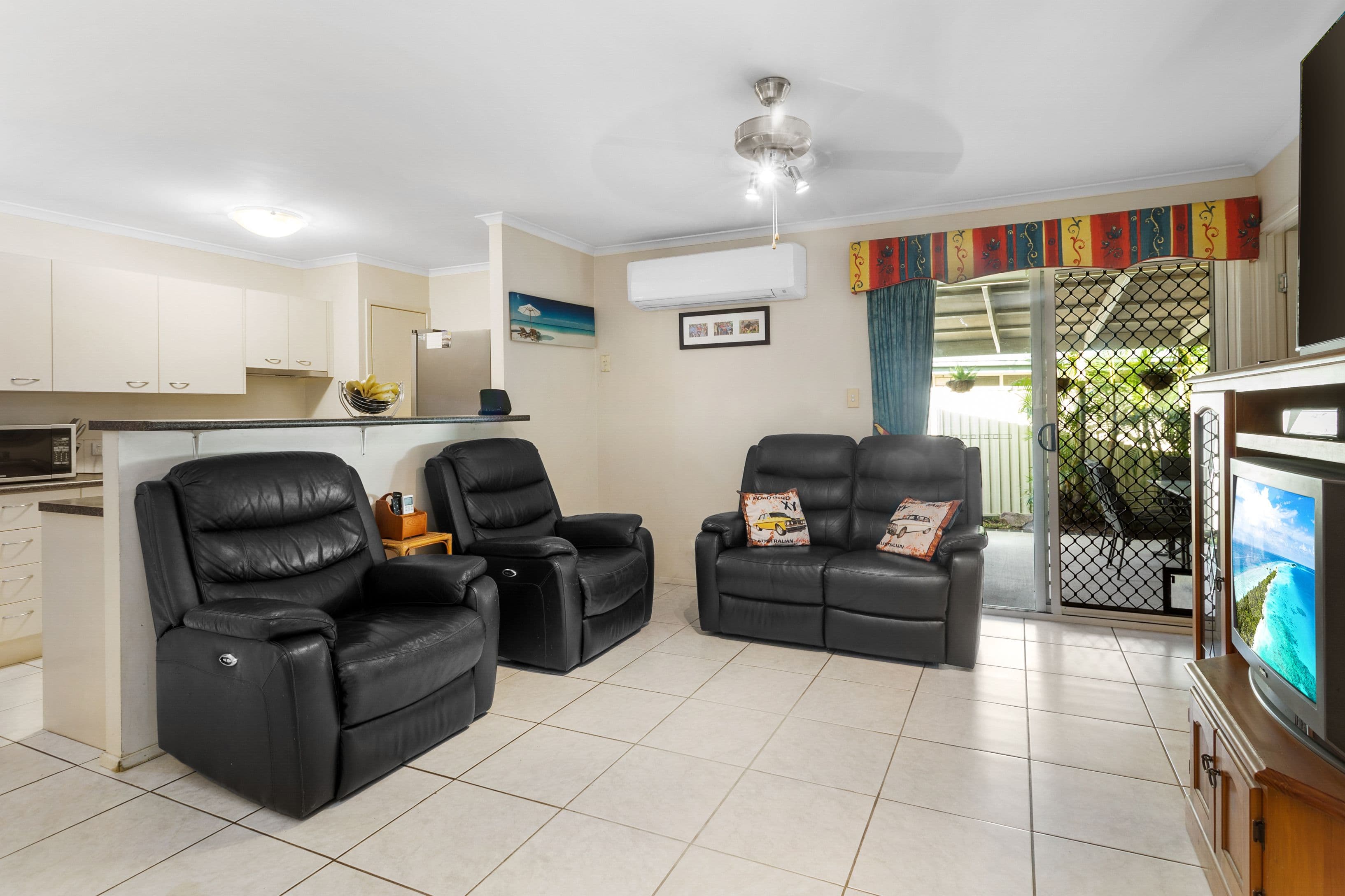 42 Eveshan Road, Deception Bay QLD 4508, Deception Bay - Thumbnail 4