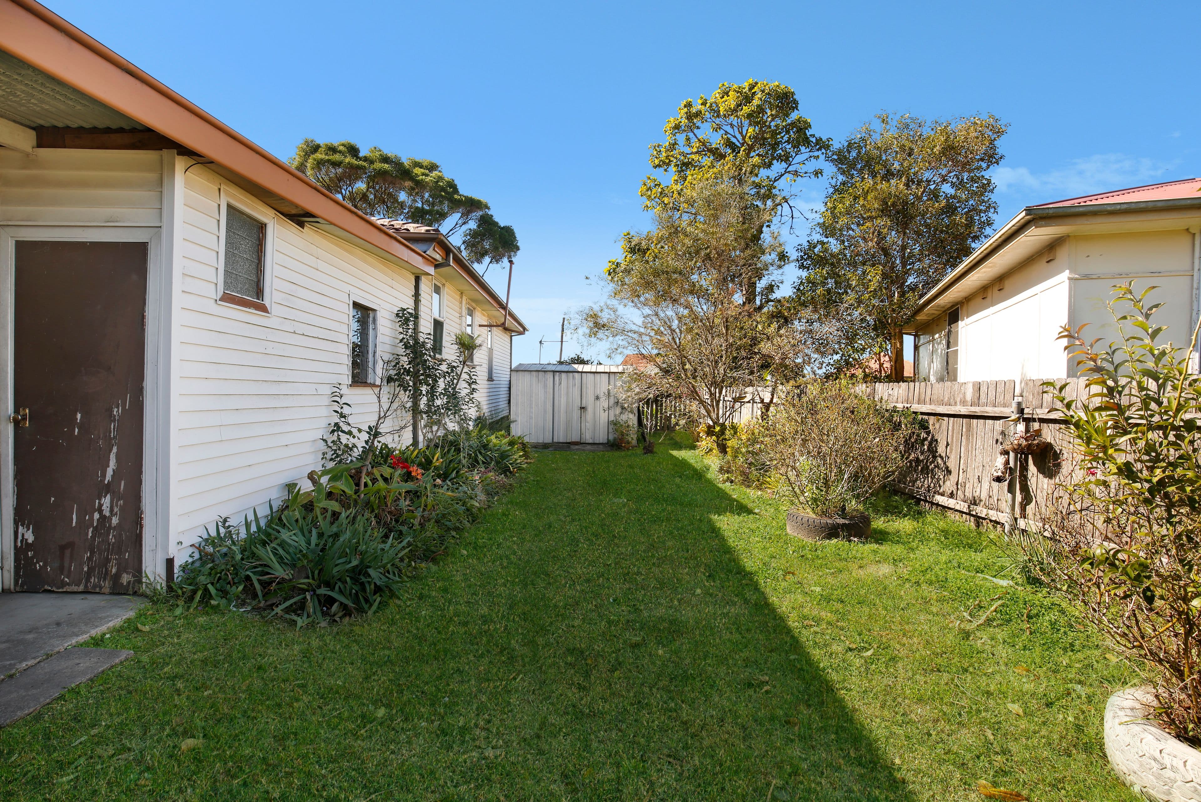 9 Graham Street, Unanderra - Thumbnail 2