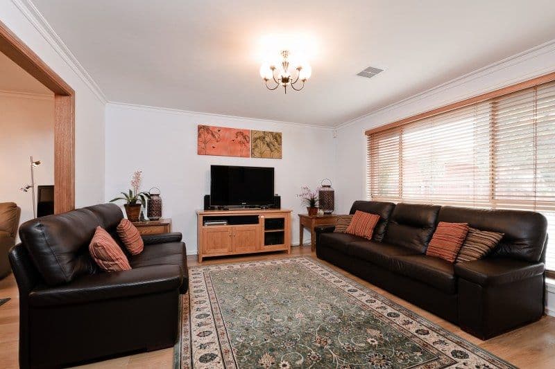 3 Sutherland Way, ROXBURGH PARK VIC 3064, Roxburgh Park - Thumbnail 5