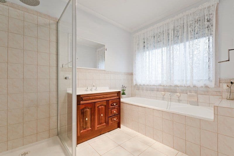 3 Sutherland Way, ROXBURGH PARK VIC 3064, Roxburgh Park - Thumbnail 7