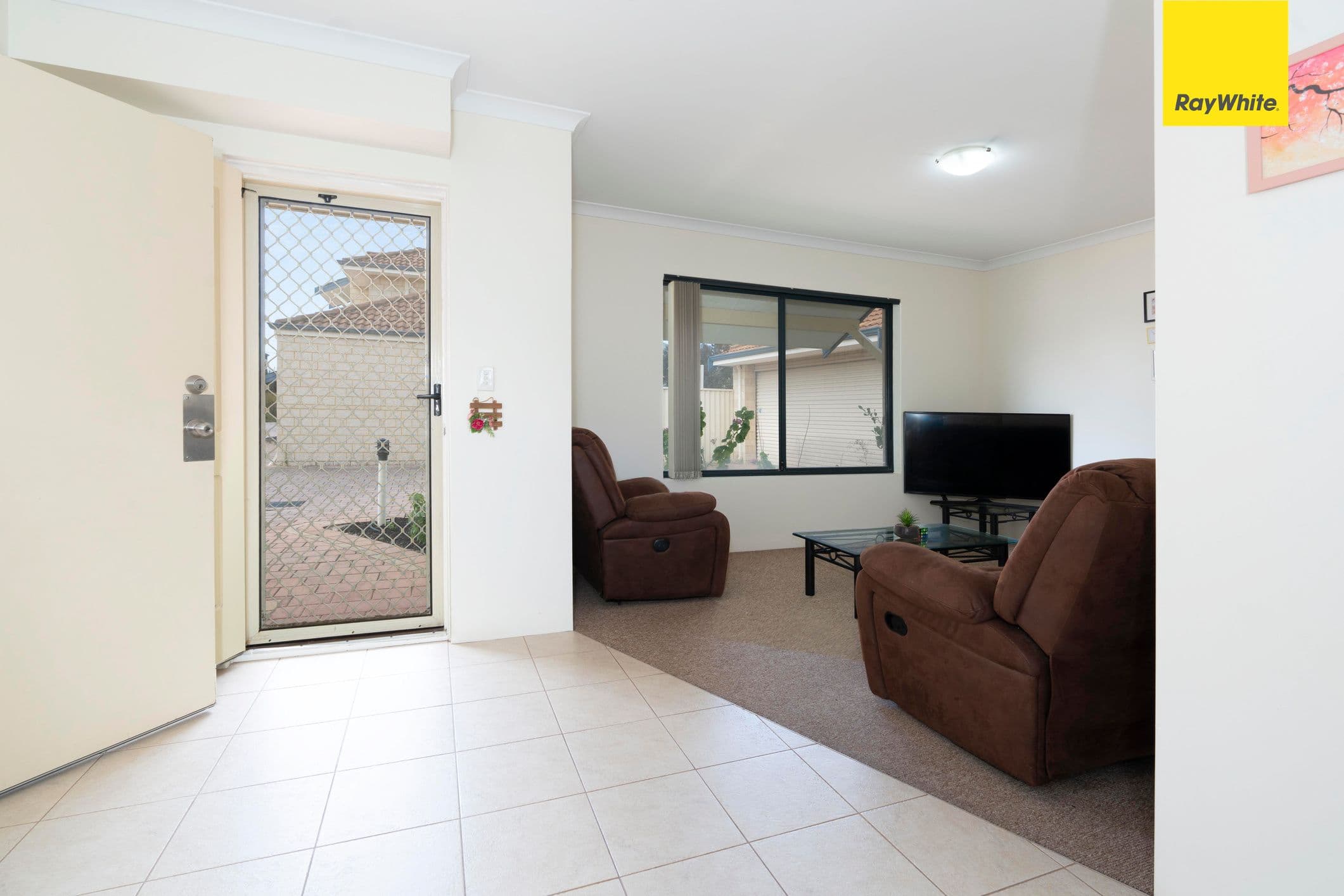 26-28 Kimberley Street, Belmont WA 6104, Belmont - Thumbnail 3