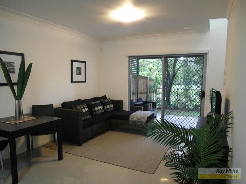 37 Gamelin Crescent, STAFFORD QLD 4053, Stafford - Thumbnail 2