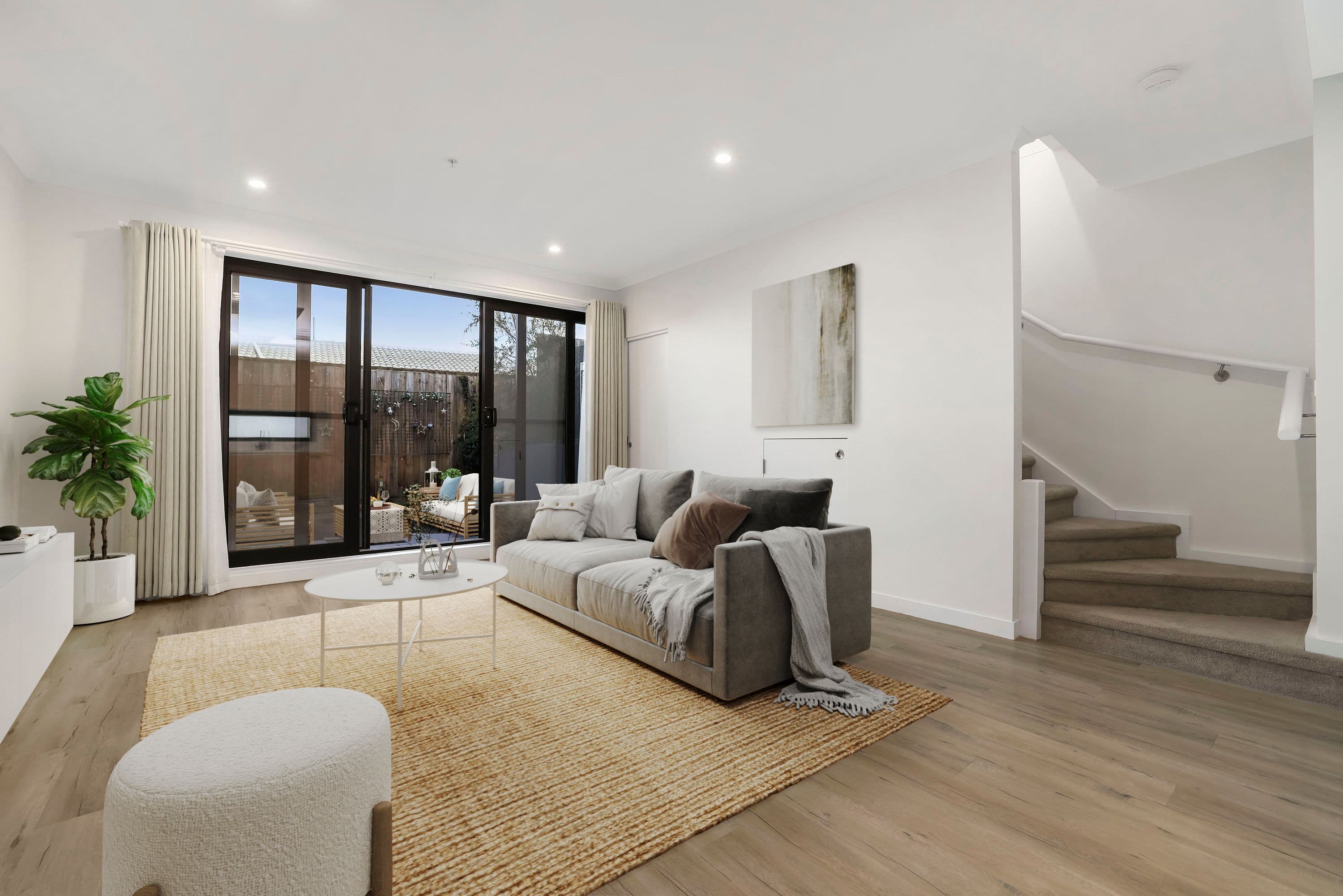 127 Tyner Road, Wantirna South VIC 3152, Wantirna South - Thumbnail 2