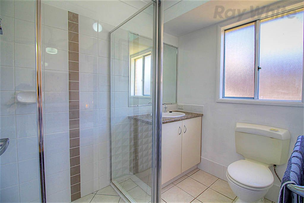 17 Dornoch Crescent, Raceview QLD 4305, Raceview - Thumbnail 8
