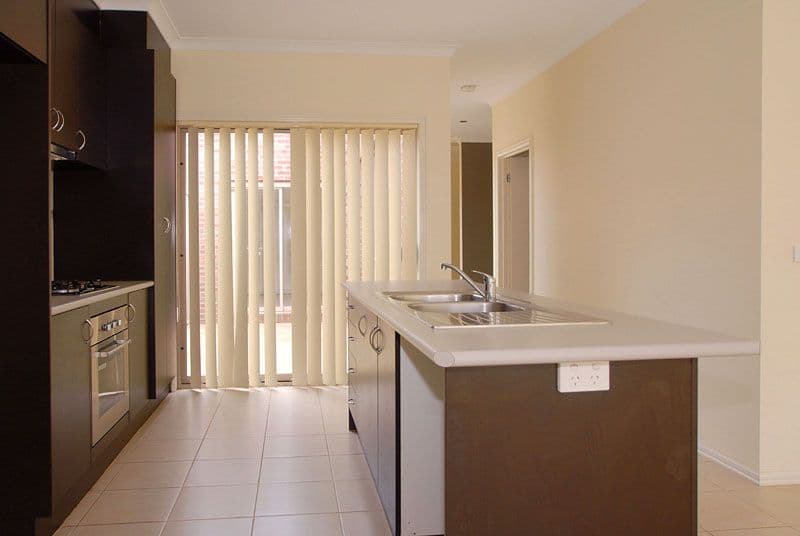 10 Lazor Street, TRUGANINA VIC 3029, Truganina - Thumbnail 4