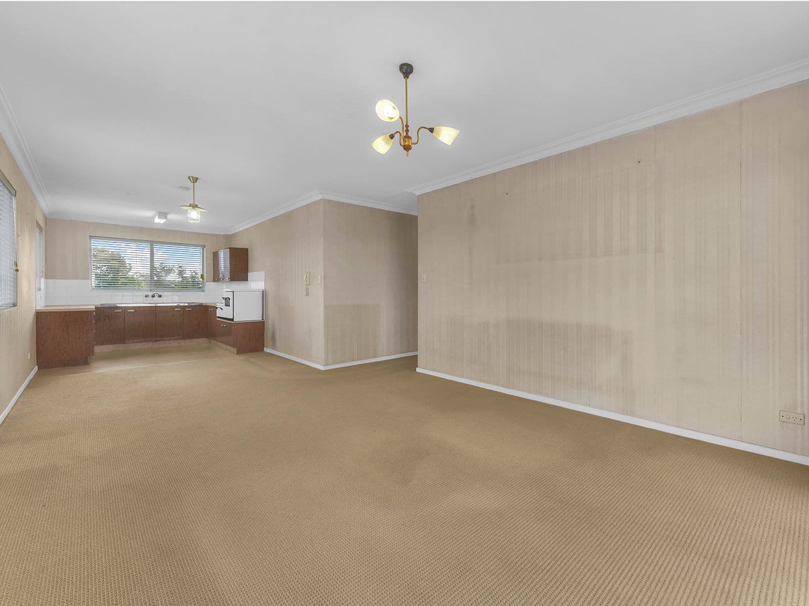 8 Regina Street, Greenslopes QLD 4120, Greenslopes - Thumbnail 4