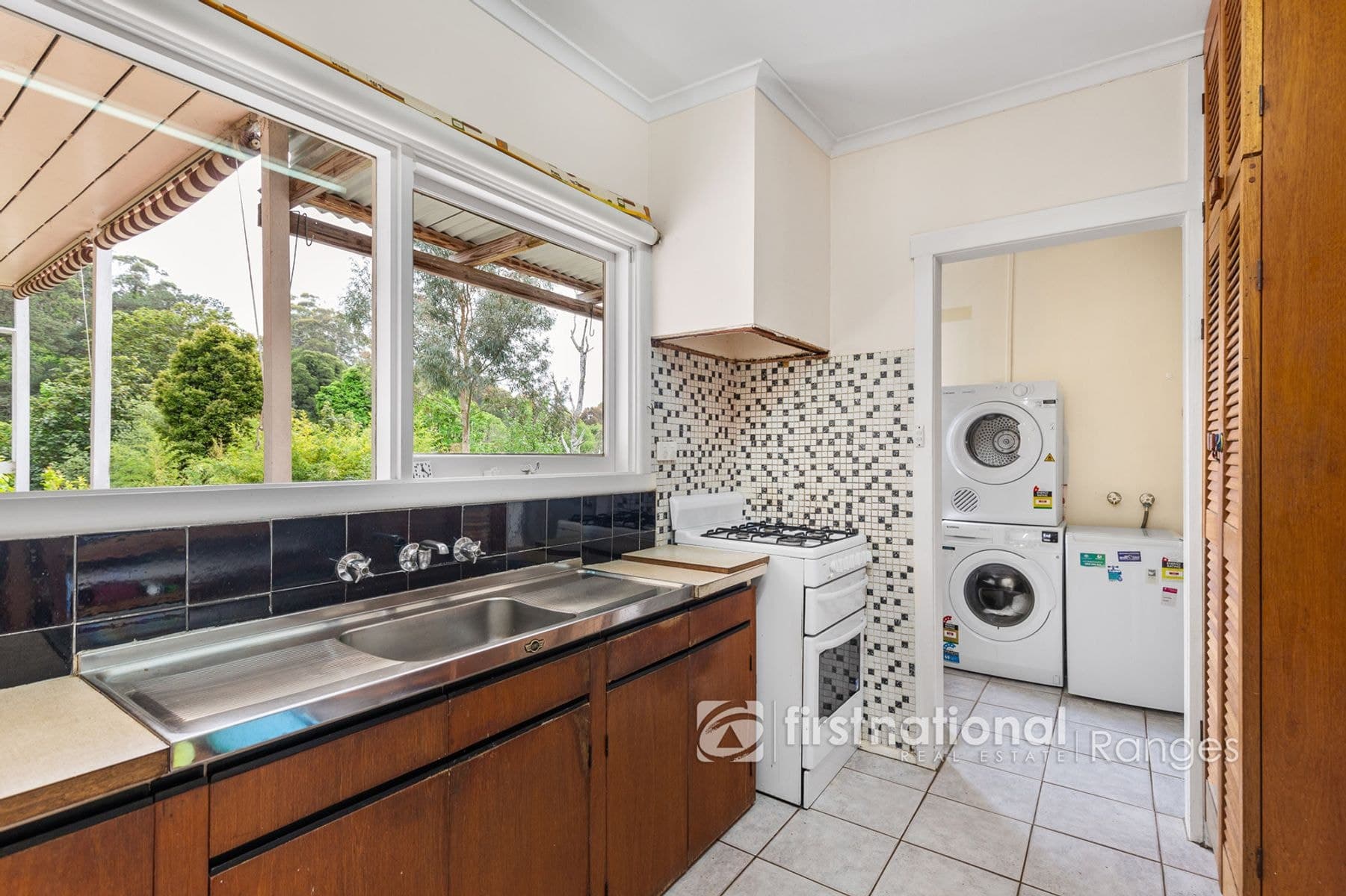 255 Olinda-Monbulk Road, Monbulk VIC 3793, Monbulk - Thumbnail 6