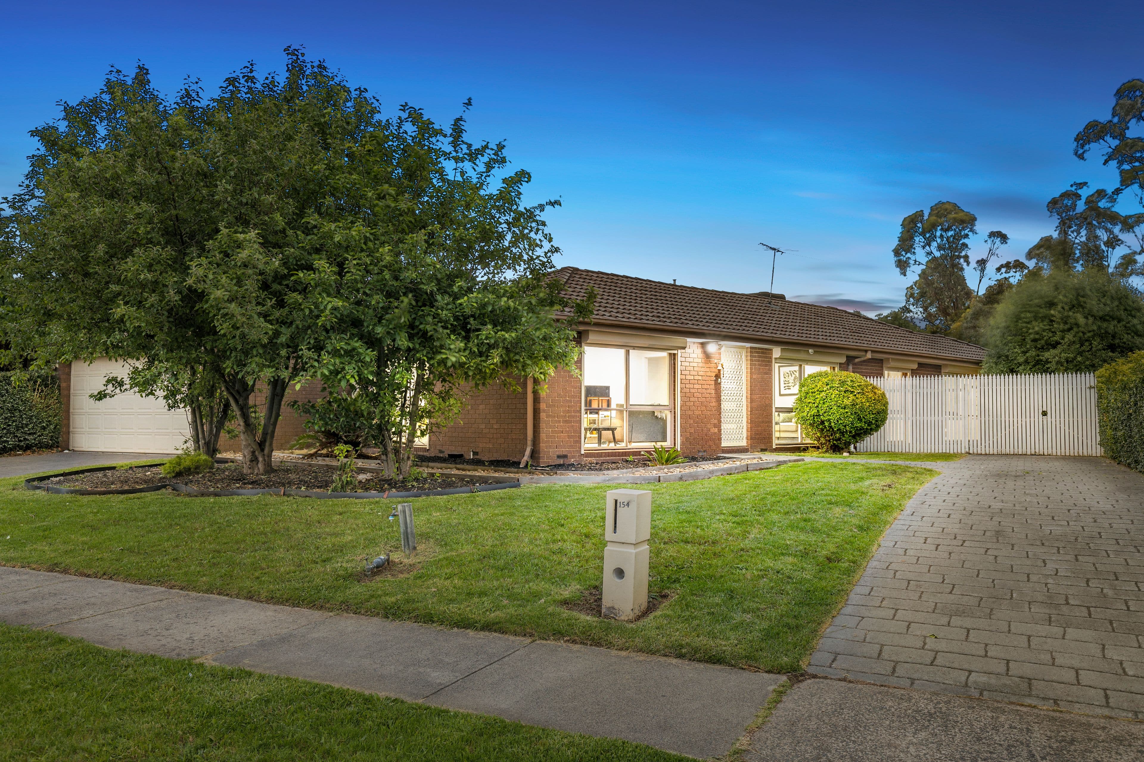 154 Waradgery Drive, Rowville VIC 3178, Rowville - Image 1