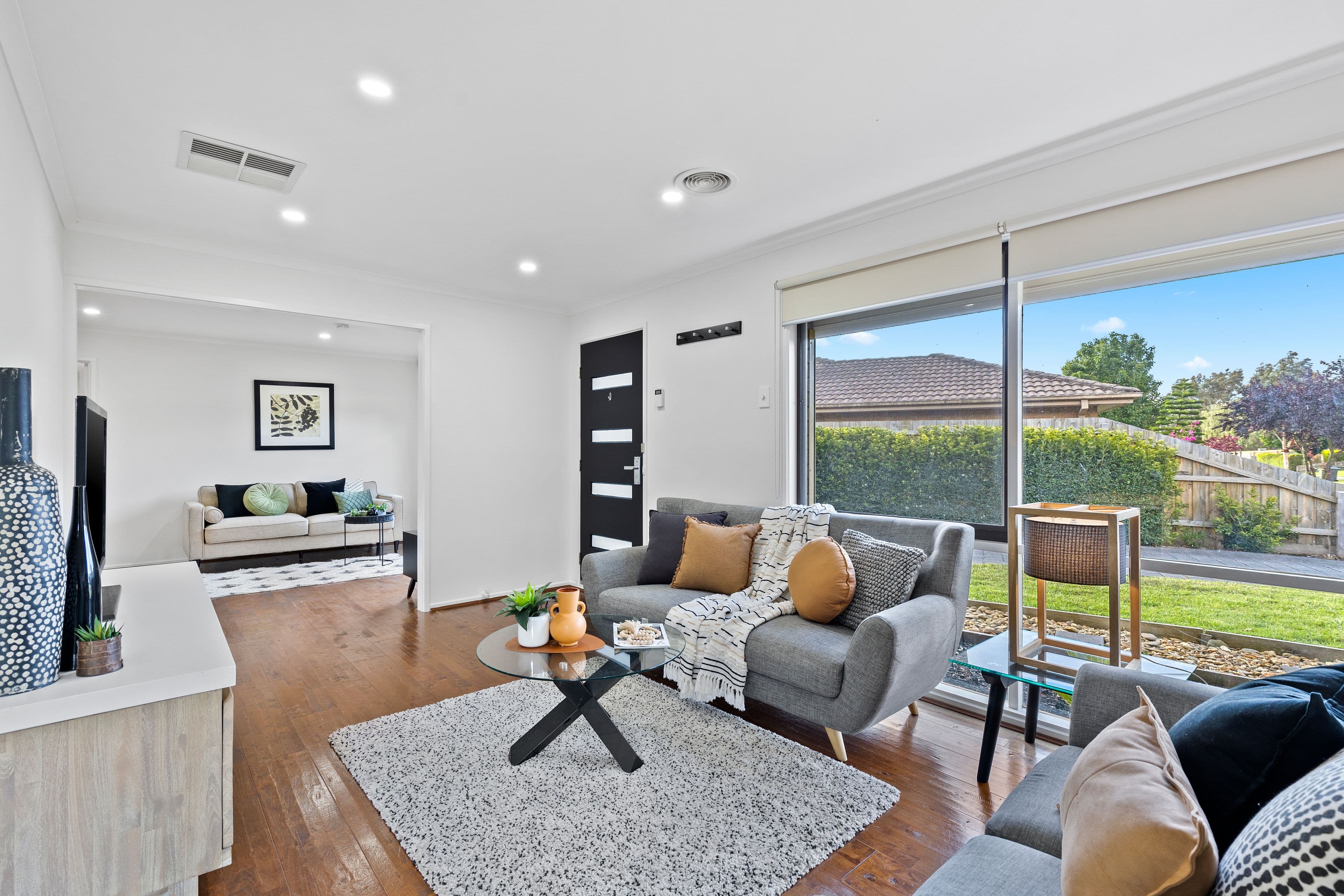 154 Waradgery Drive, Rowville VIC 3178, Rowville - Thumbnail 2