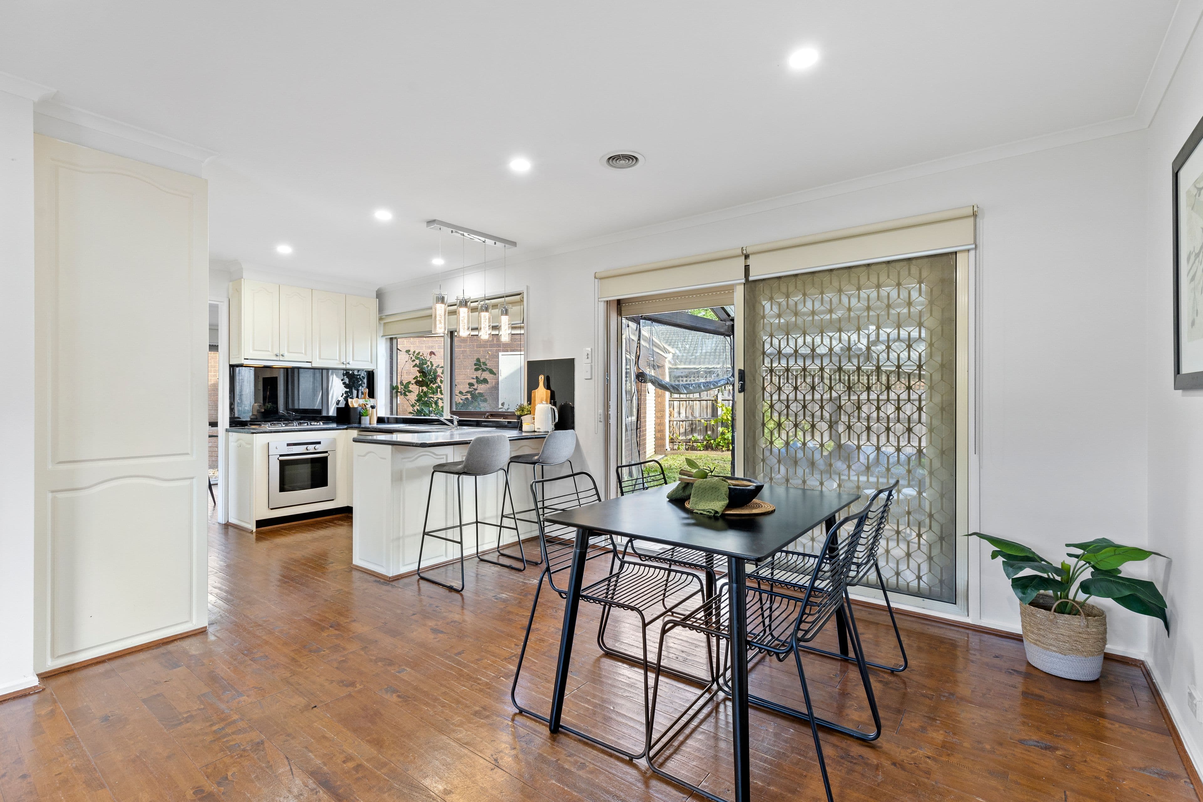 154 Waradgery Drive, Rowville VIC 3178, Rowville - Thumbnail 4