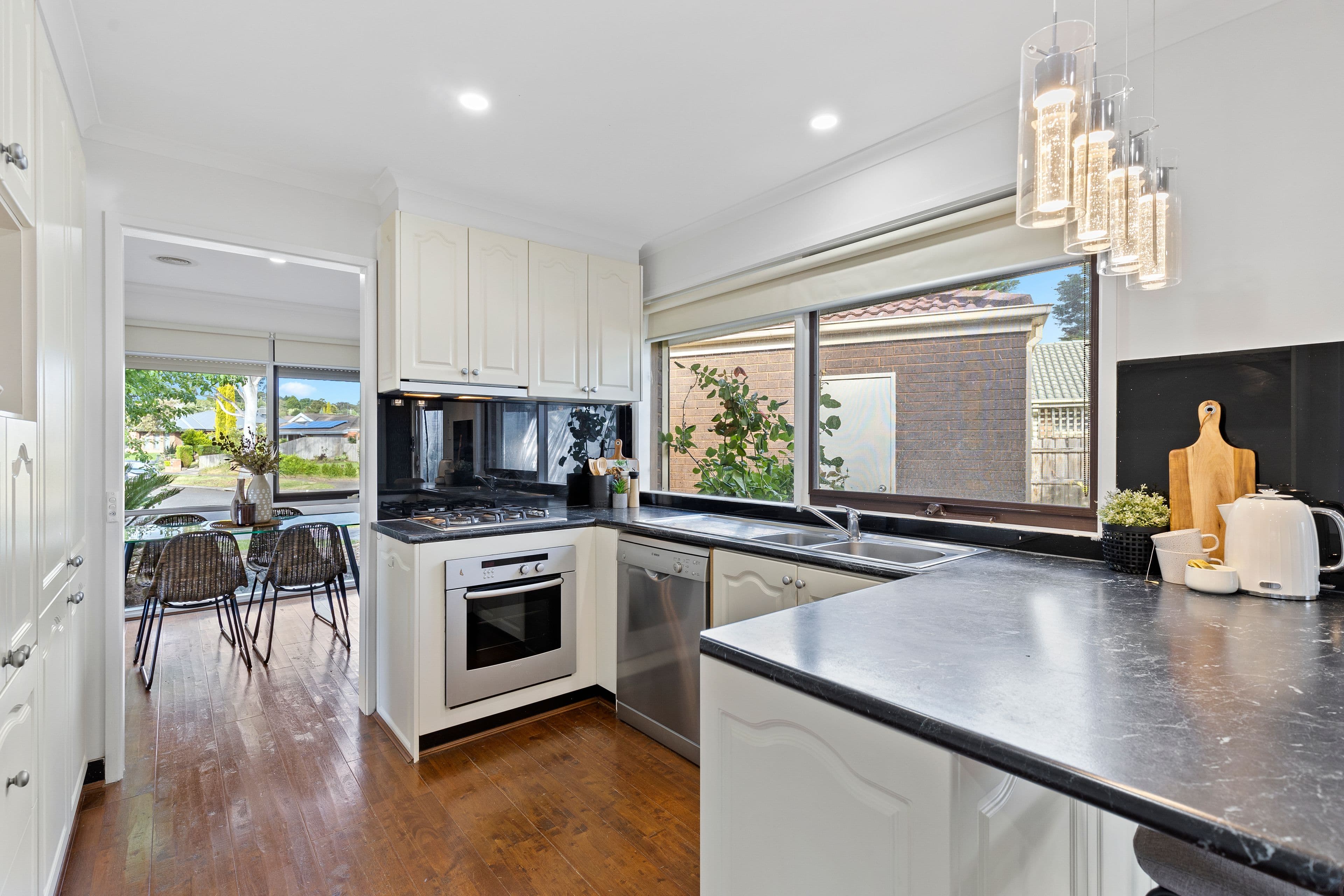 154 Waradgery Drive, Rowville VIC 3178, Rowville - Thumbnail 5