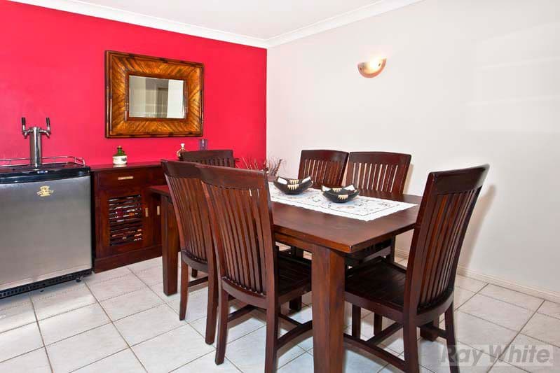 74 Wyattville Drive, WEST HOXTON NSW 2171, West Hoxton - Thumbnail 5