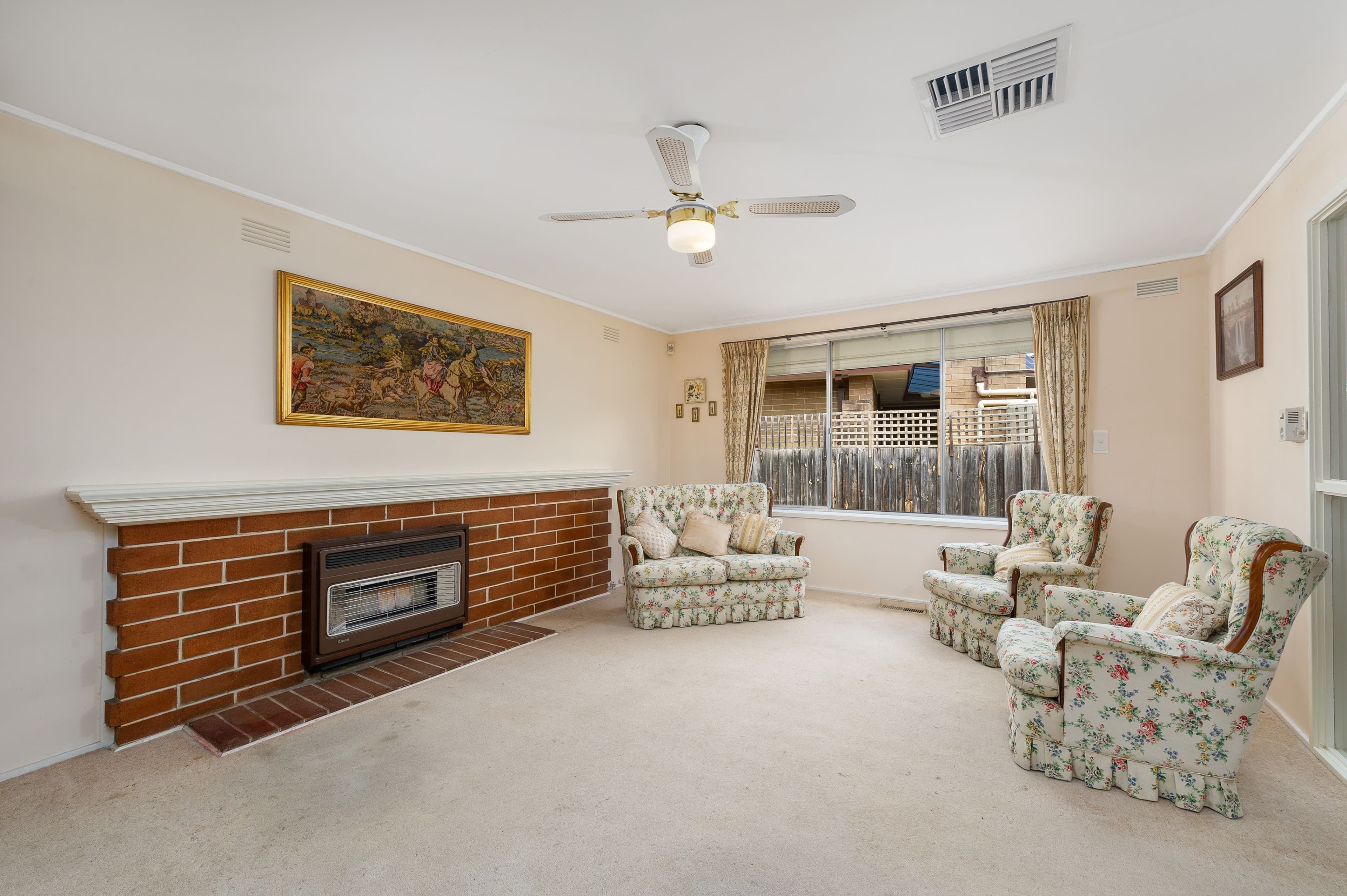 52 Moreton Crescent, Bundoora VIC 3083, Bundoora - Thumbnail 2