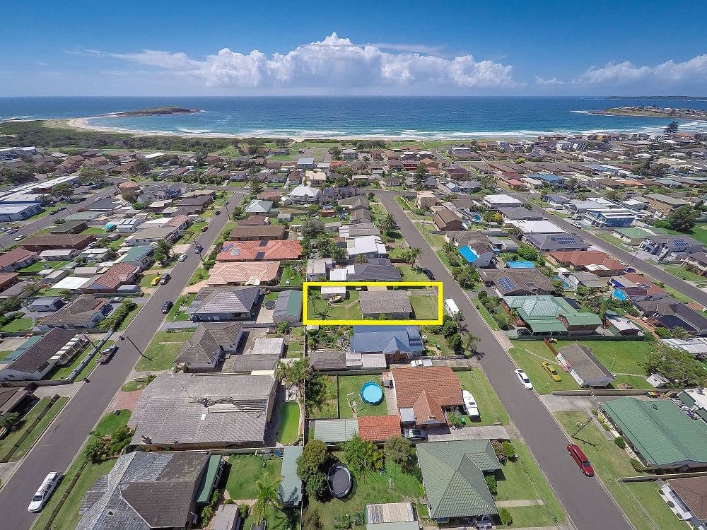 11 Anne Street, Warilla NSW 2528, Warilla - Image 1