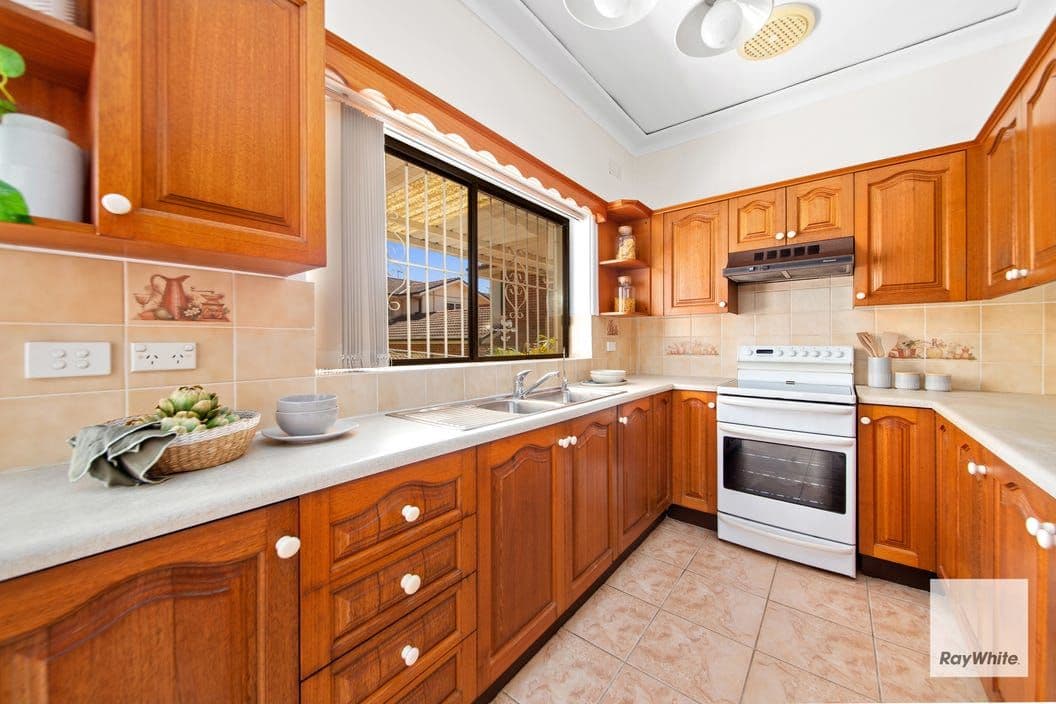 409 Port Hacking Road, Caringbah NSW 2229, Caringbah - Thumbnail 4