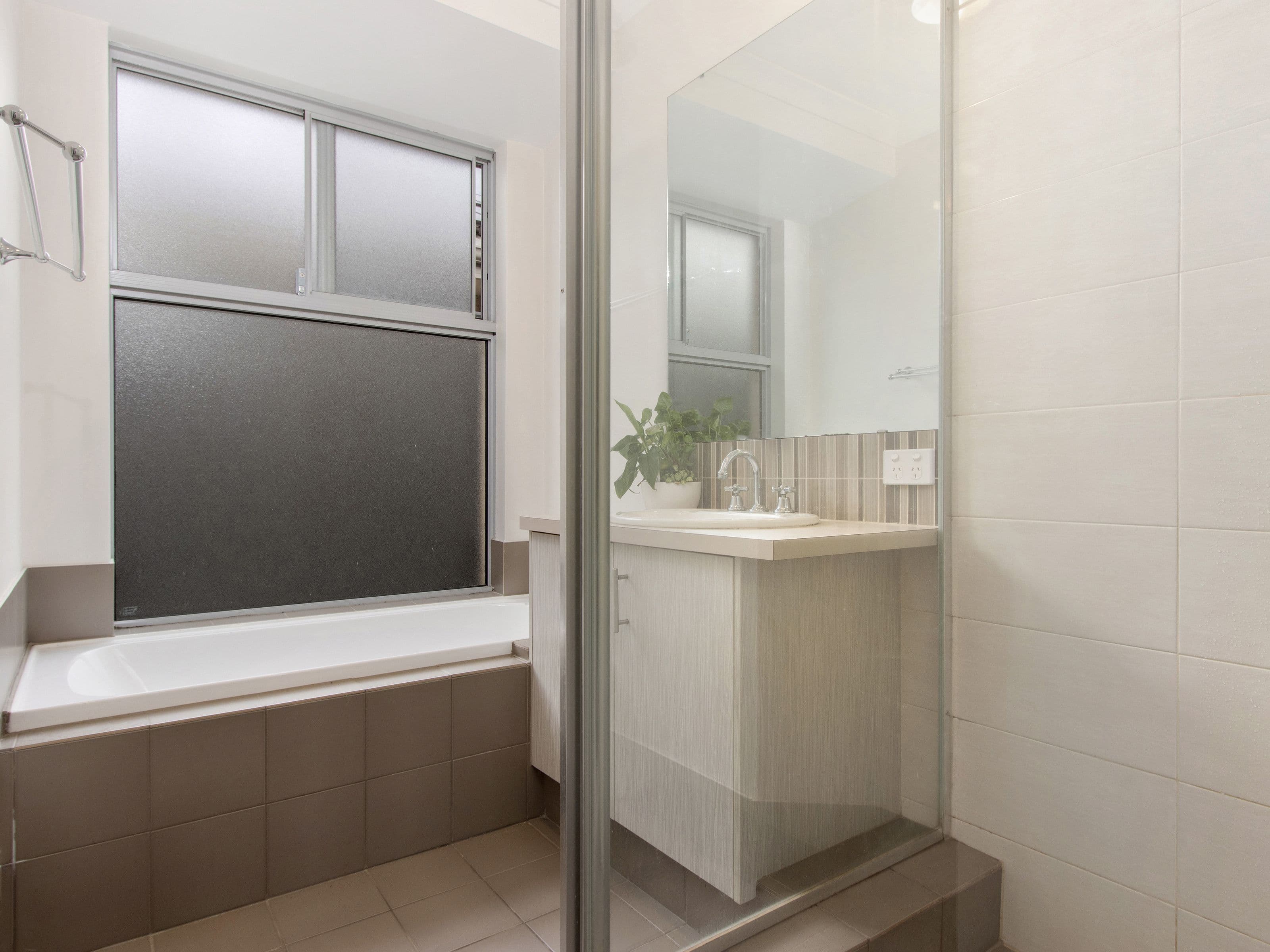 11 Turon Court, Baldivis WA 6171, Baldivis - Thumbnail 5