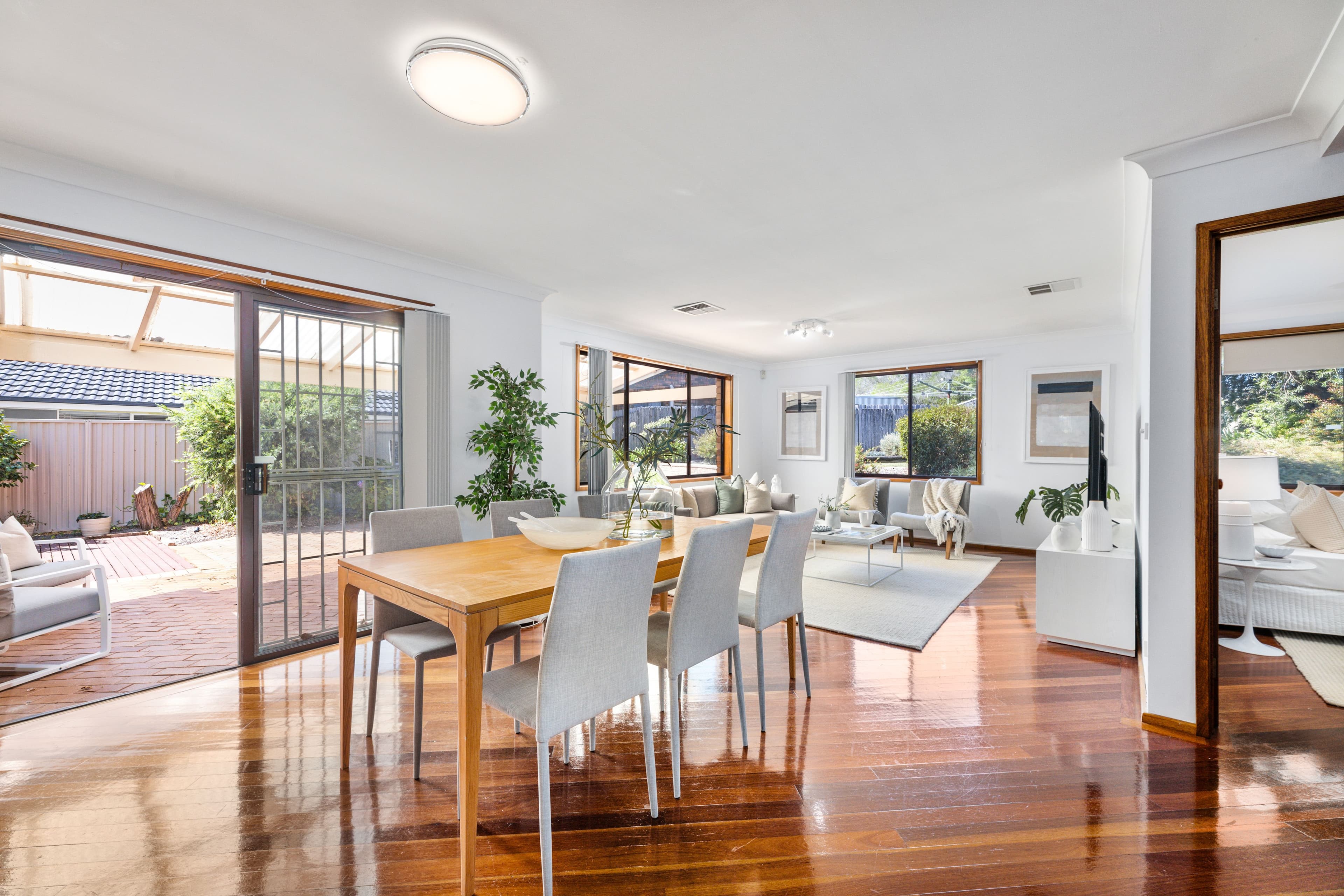 40 Barnes Crescent, Menai NSW 2234, Menai - Thumbnail 3