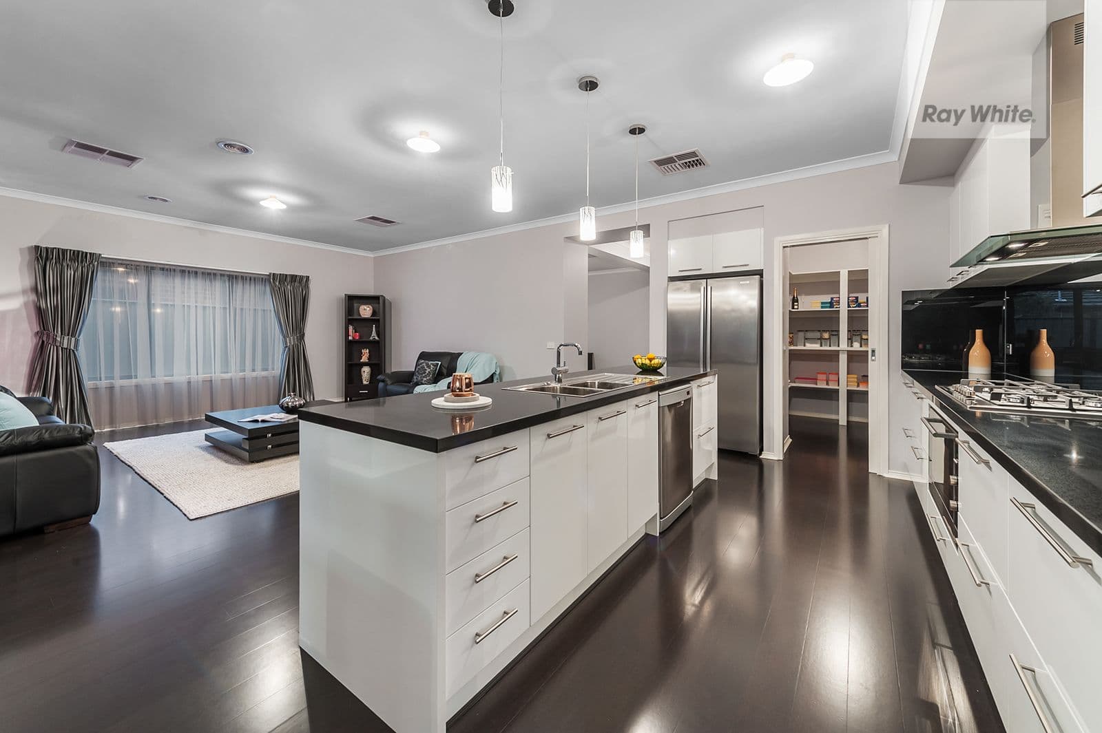 29 Conservation Drive, Craigieburn VIC 3064, Craigieburn - Thumbnail 6