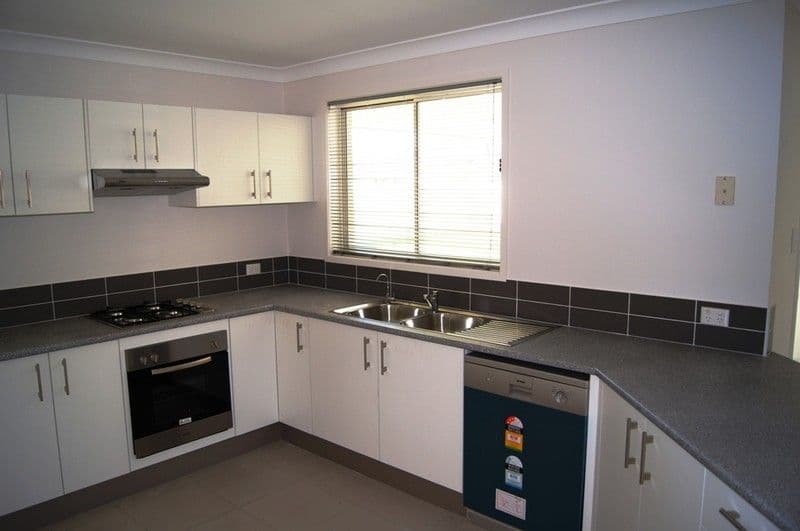 46 Blue Bell Way, WORRIGEE NSW 2540, Worrigee - Thumbnail 2
