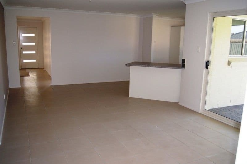46 Blue Bell Way, WORRIGEE NSW 2540, Worrigee - Thumbnail 5
