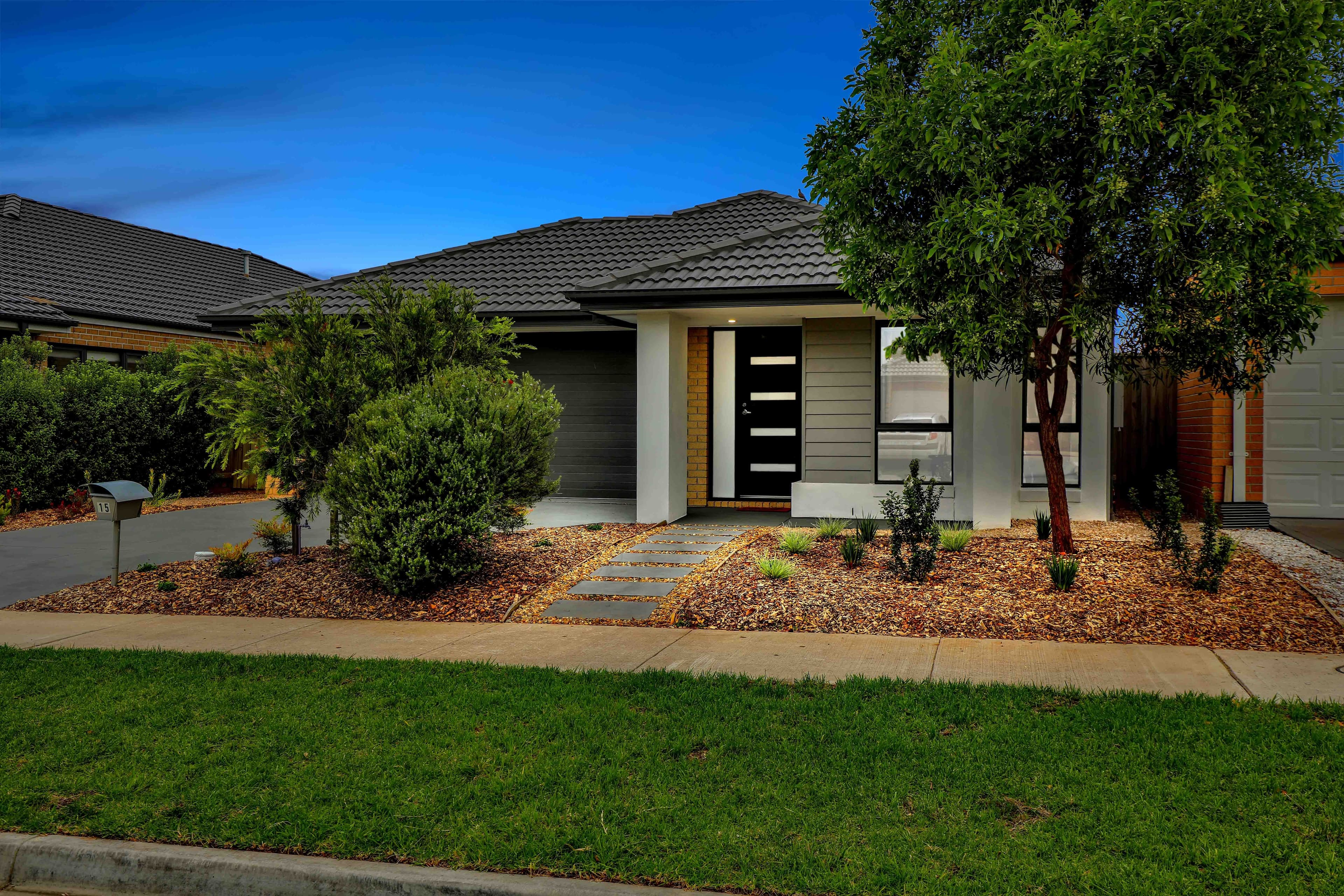 15 Copper Way, Tarneit VIC 3029, Tarneit - Thumbnail 2