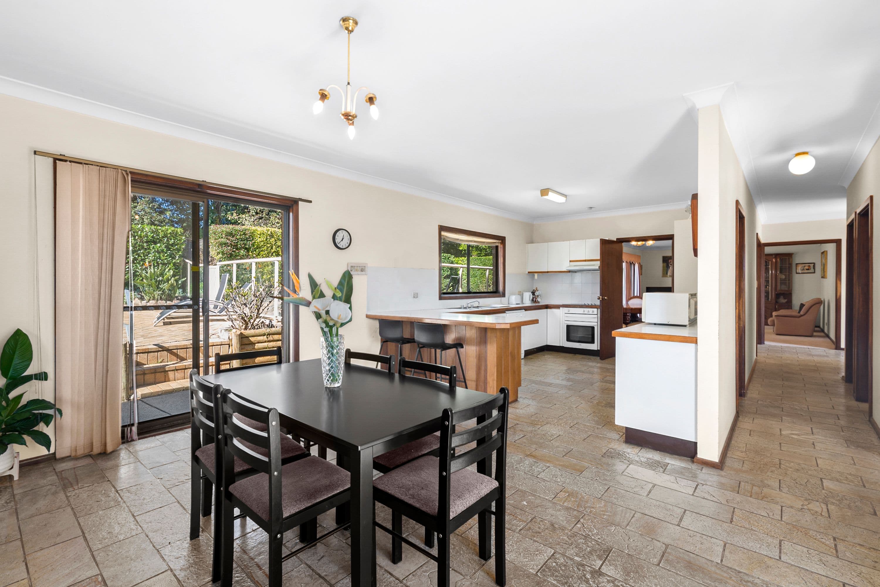 12 Queensborough Parade, Karalee QLD 4306, Karalee - Thumbnail 2