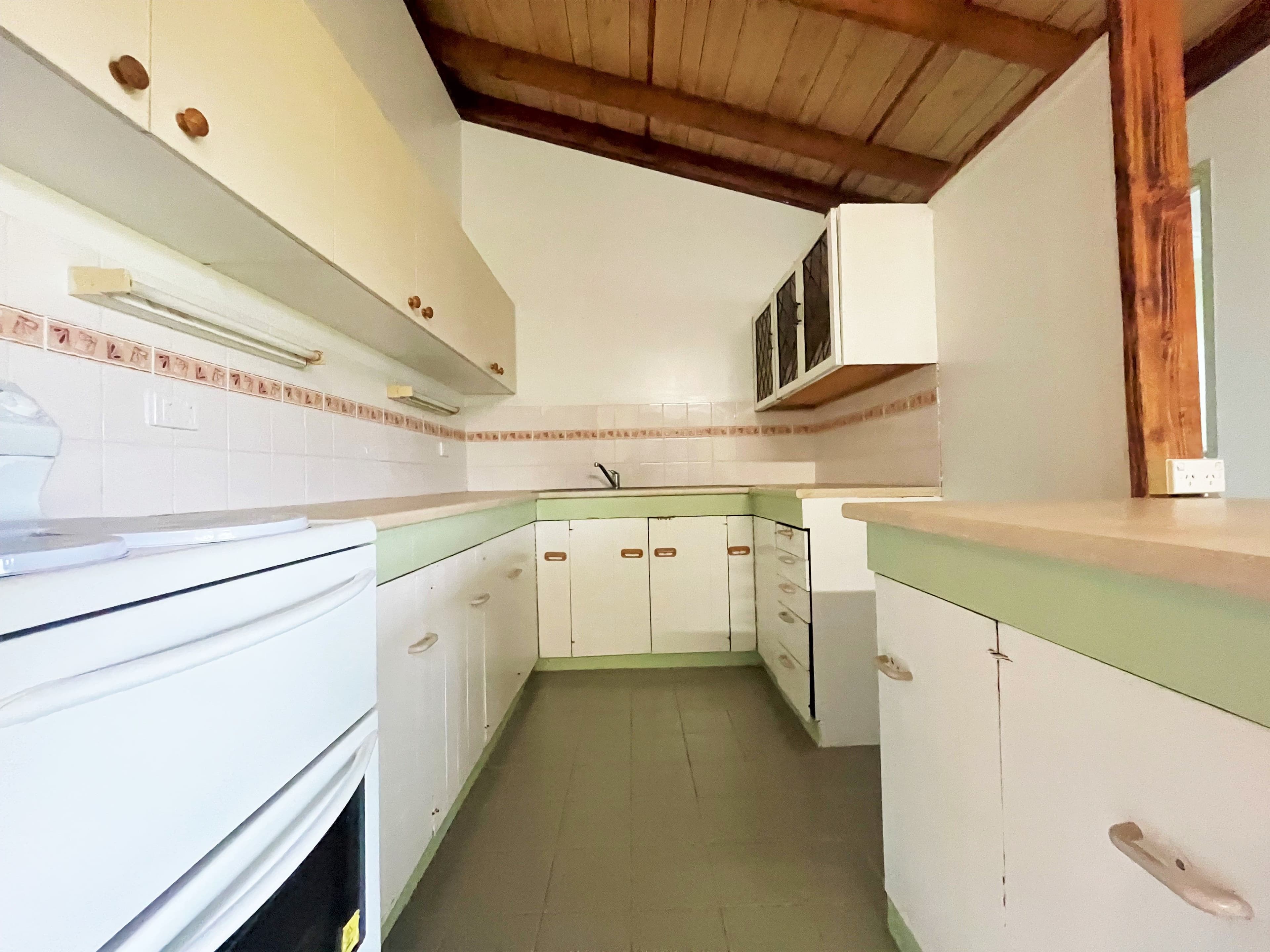 61 Boree Street, Barcaldine QLD 4725, Barcaldine - Thumbnail 3