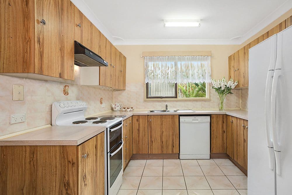 5 Adina Place, Bradbury - Thumbnail 3