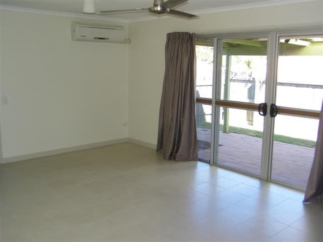 3 Myrtle Street, GLADSTONE QLD 4680, Gladstone - Thumbnail 5