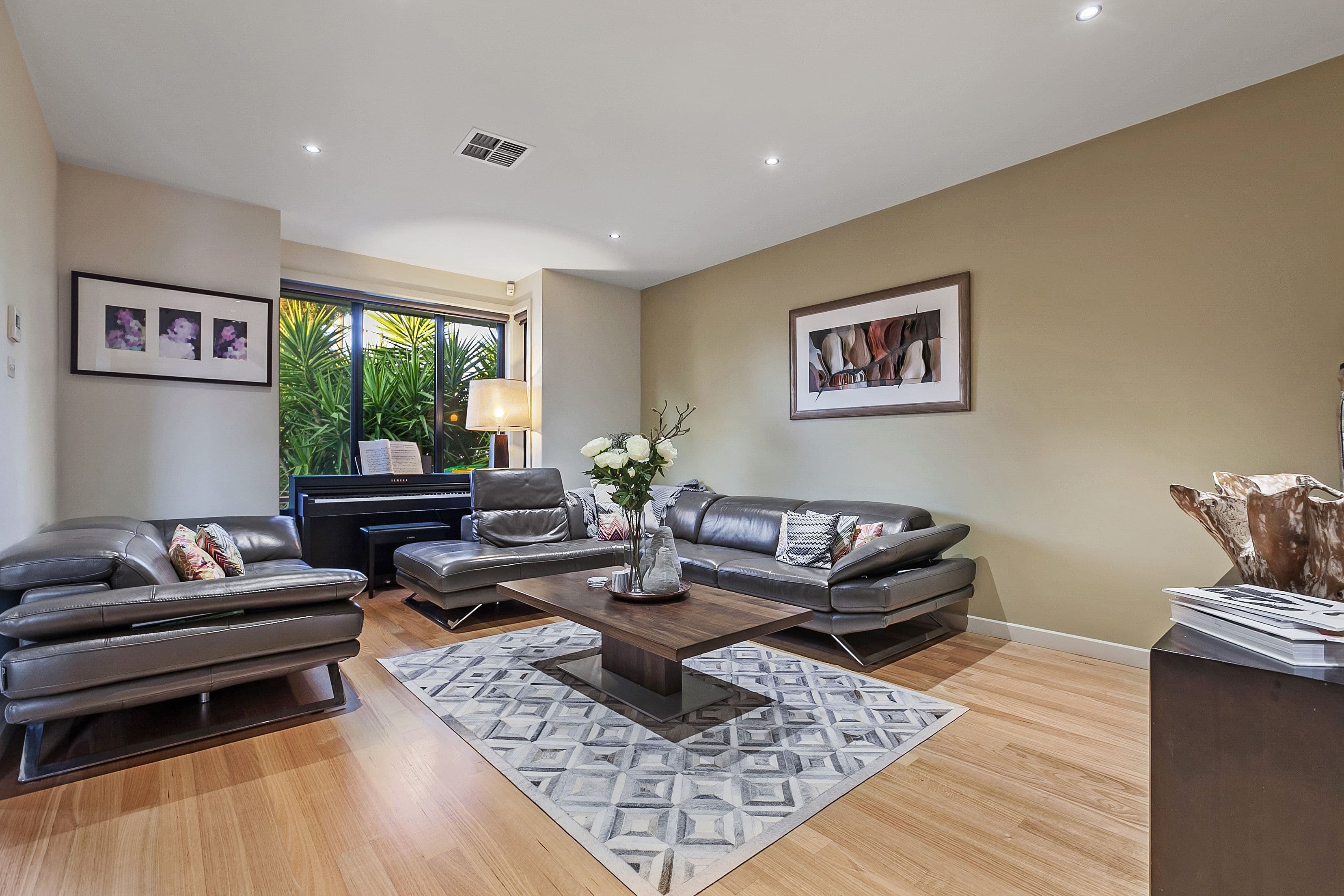 40 Darebin Boulevard, Reservoir VIC 3073, Reservoir - Thumbnail 3
