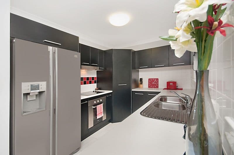 6 Treecreeper Street, BOHLE PLAINS QLD 4817, Bohle Plains - Thumbnail 3