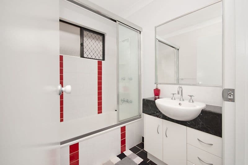 6 Treecreeper Street, BOHLE PLAINS QLD 4817, Bohle Plains - Thumbnail 5
