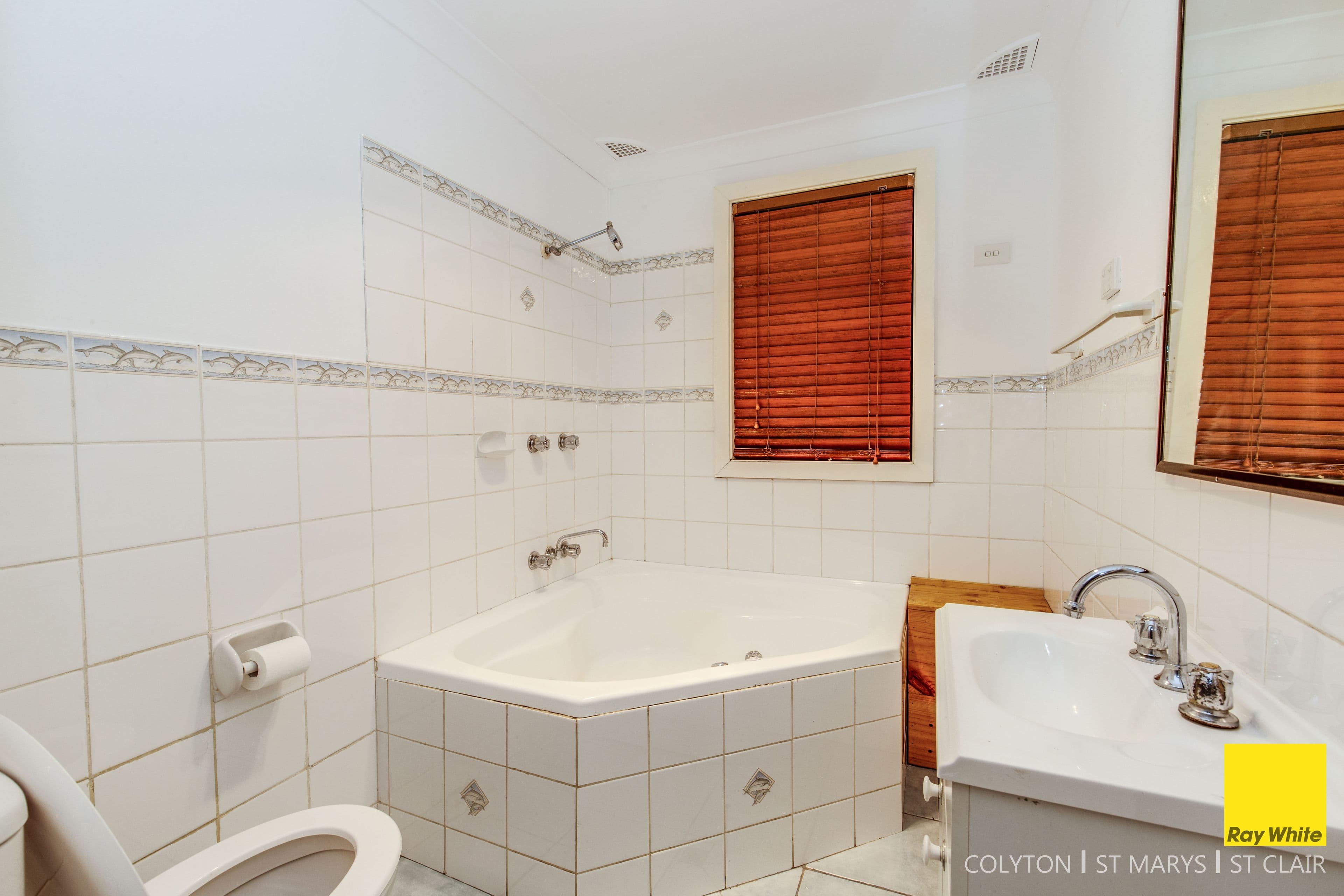 29 Glennie Street, Colyton - Thumbnail 8