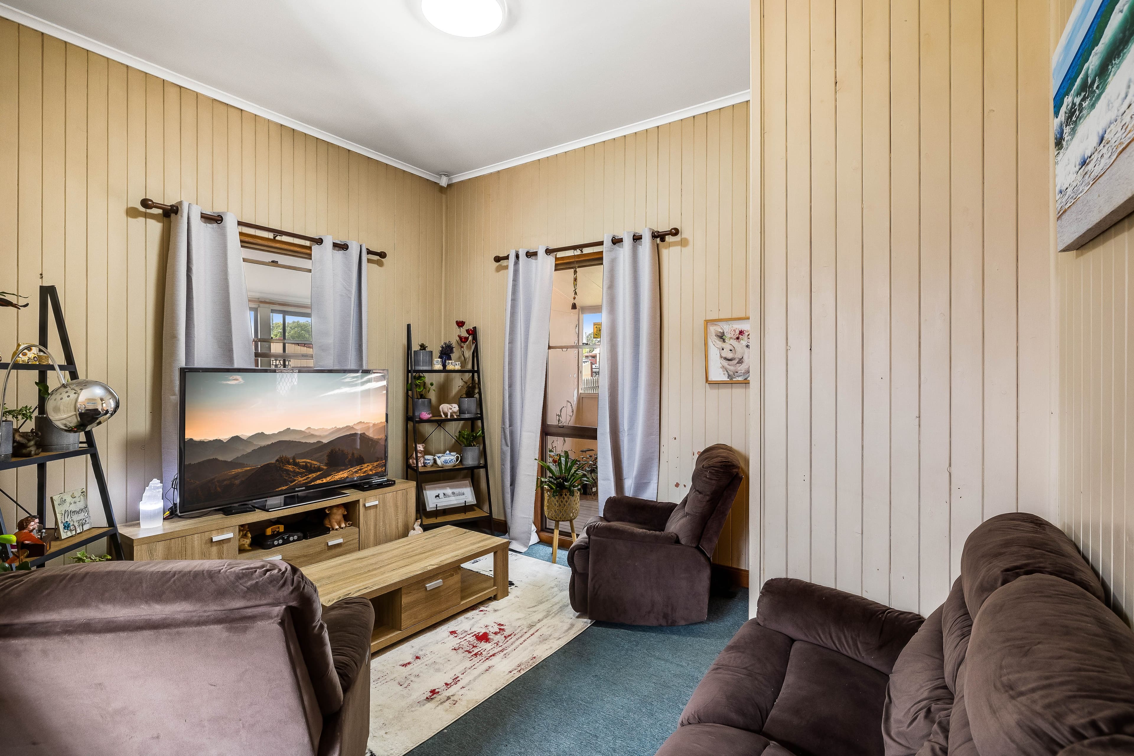 157 Taylor Street, Wilsonton QLD 4350, Wilsonton - Thumbnail 2