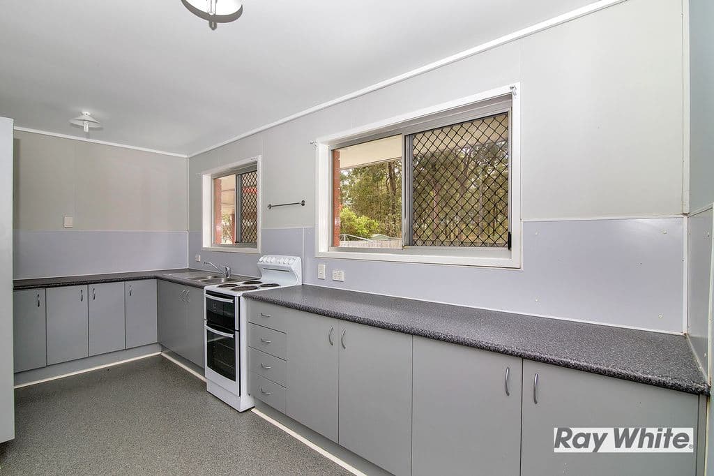 3 Bromley Place, Kingsley WA 6026, Kingsley - Thumbnail 2