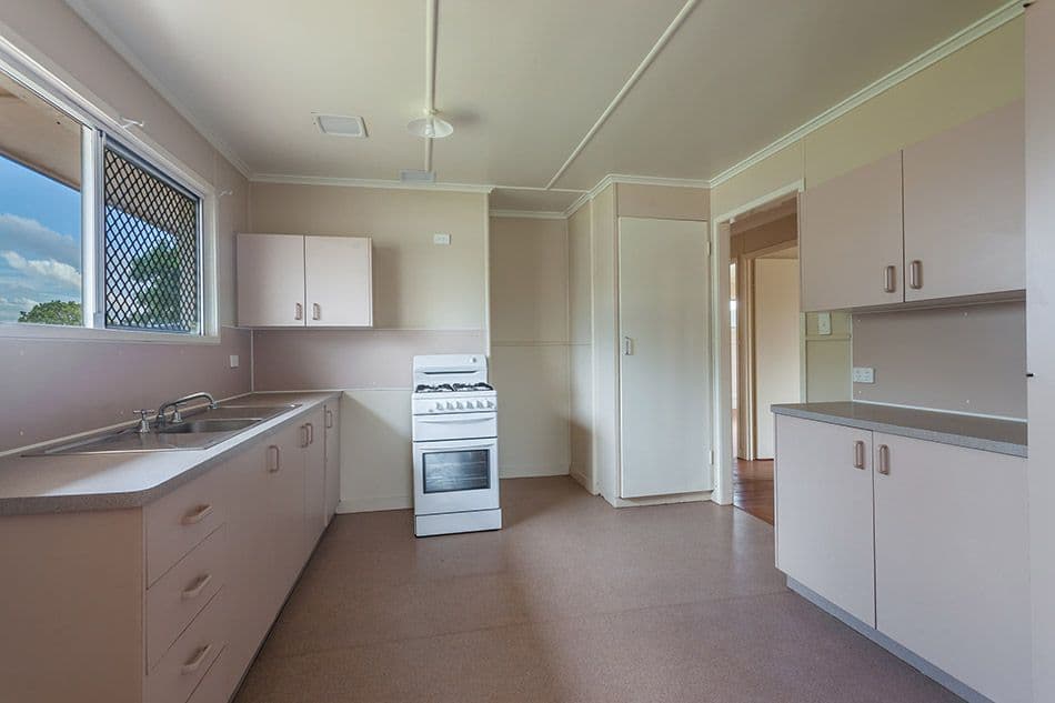8 Hampton Street, Newtown QLD 4350, Newtown - Thumbnail 4