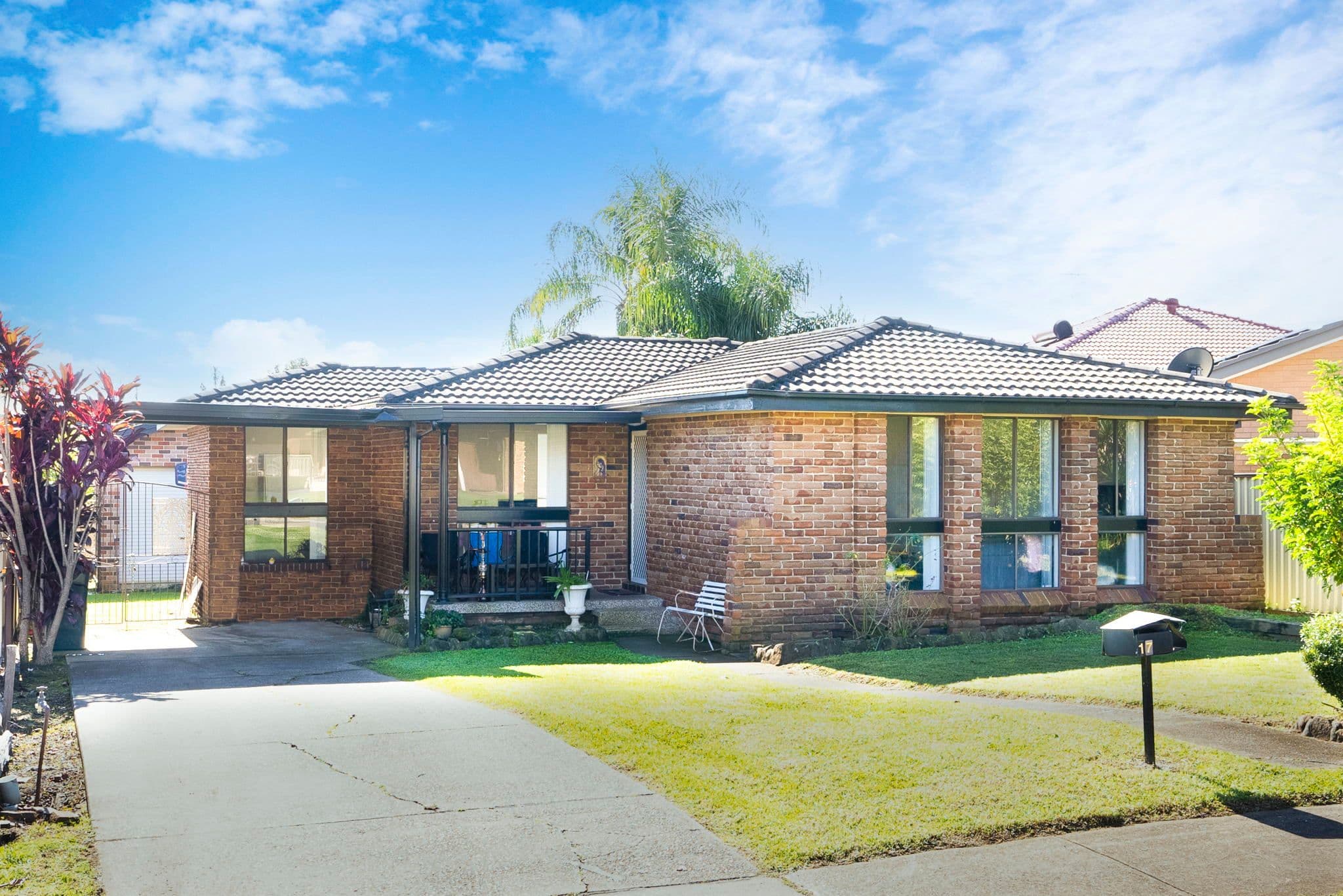 17 Longfellow Street, Wetherill Park NSW 2164, Wetherill Park - Image 1
