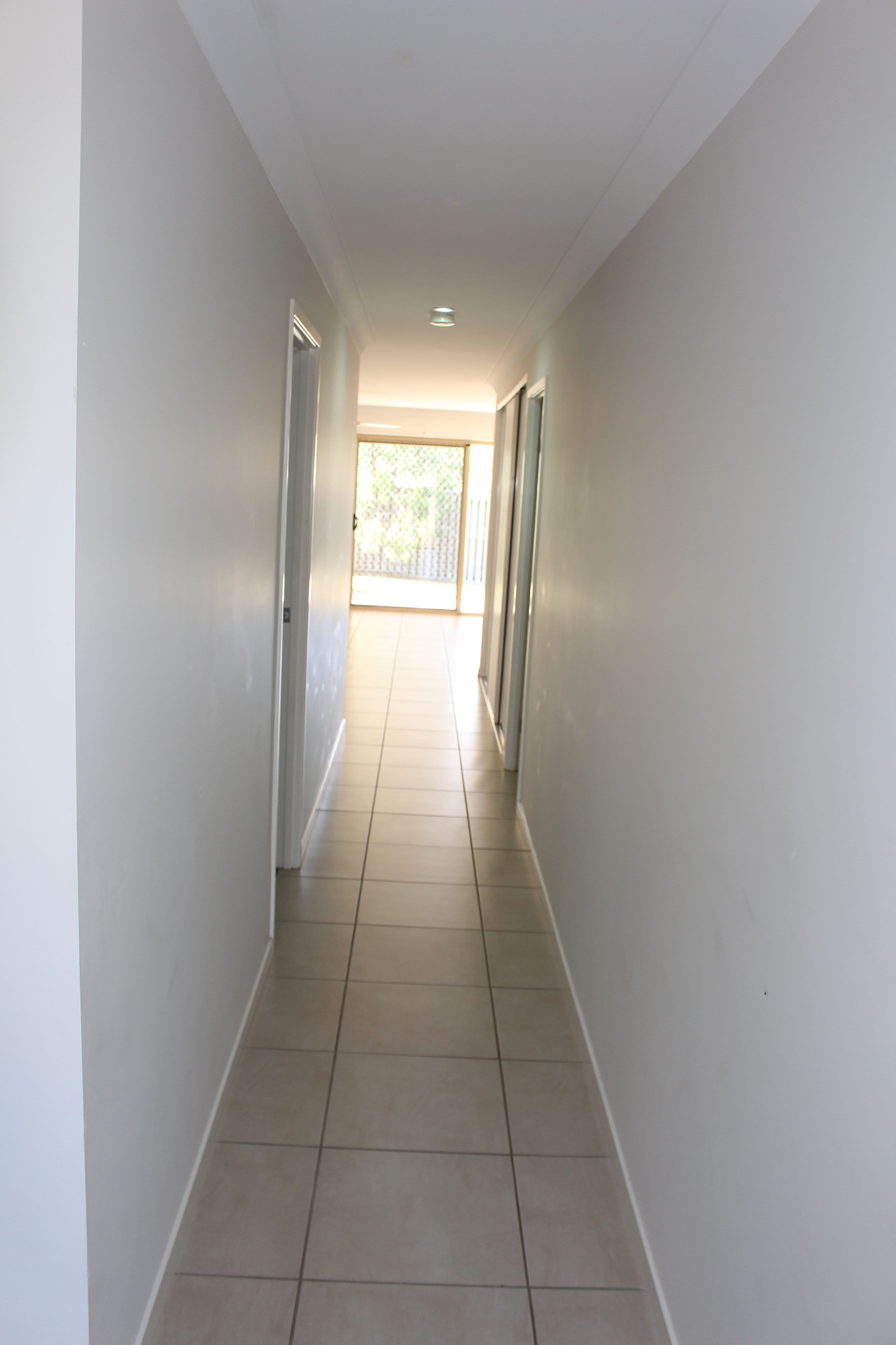 19 Jardine Cresent, Boyne Island QLD 4680, Boyne Island - Thumbnail 5