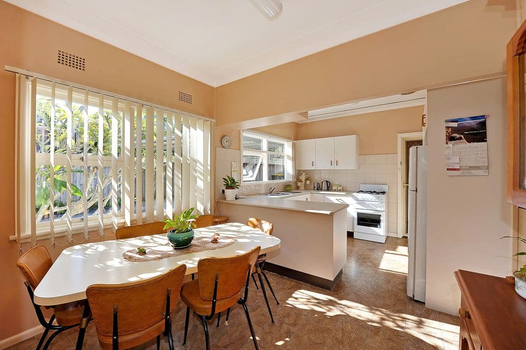 26 Lockerbie Road, THORNLEIGH NSW 2120, Thornleigh - Thumbnail 5