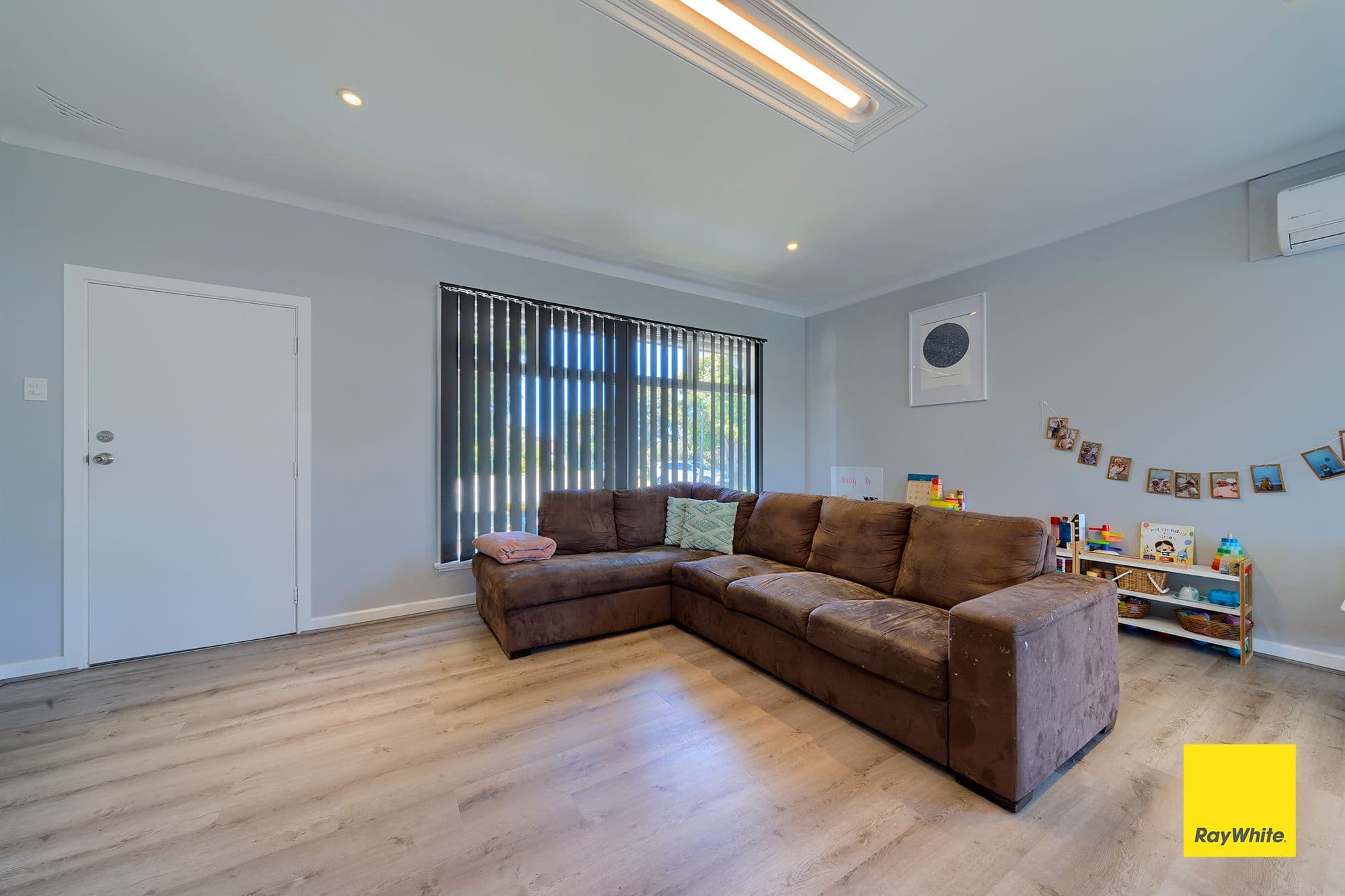 14 Carbine Street, Orana WA 6330, Orana - Thumbnail 3
