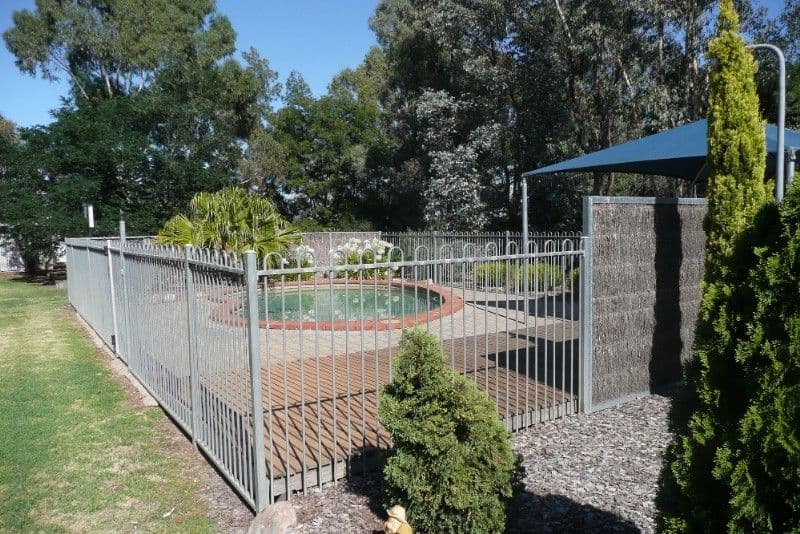 28 Park Avenue, SHEPPARTON VIC 3630, Shepparton - Thumbnail 2