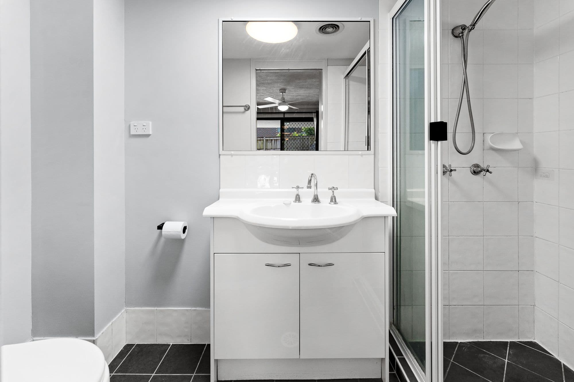 4-8 Omeo Street, Macgregor QLD 4109, Macgregor - Thumbnail 7