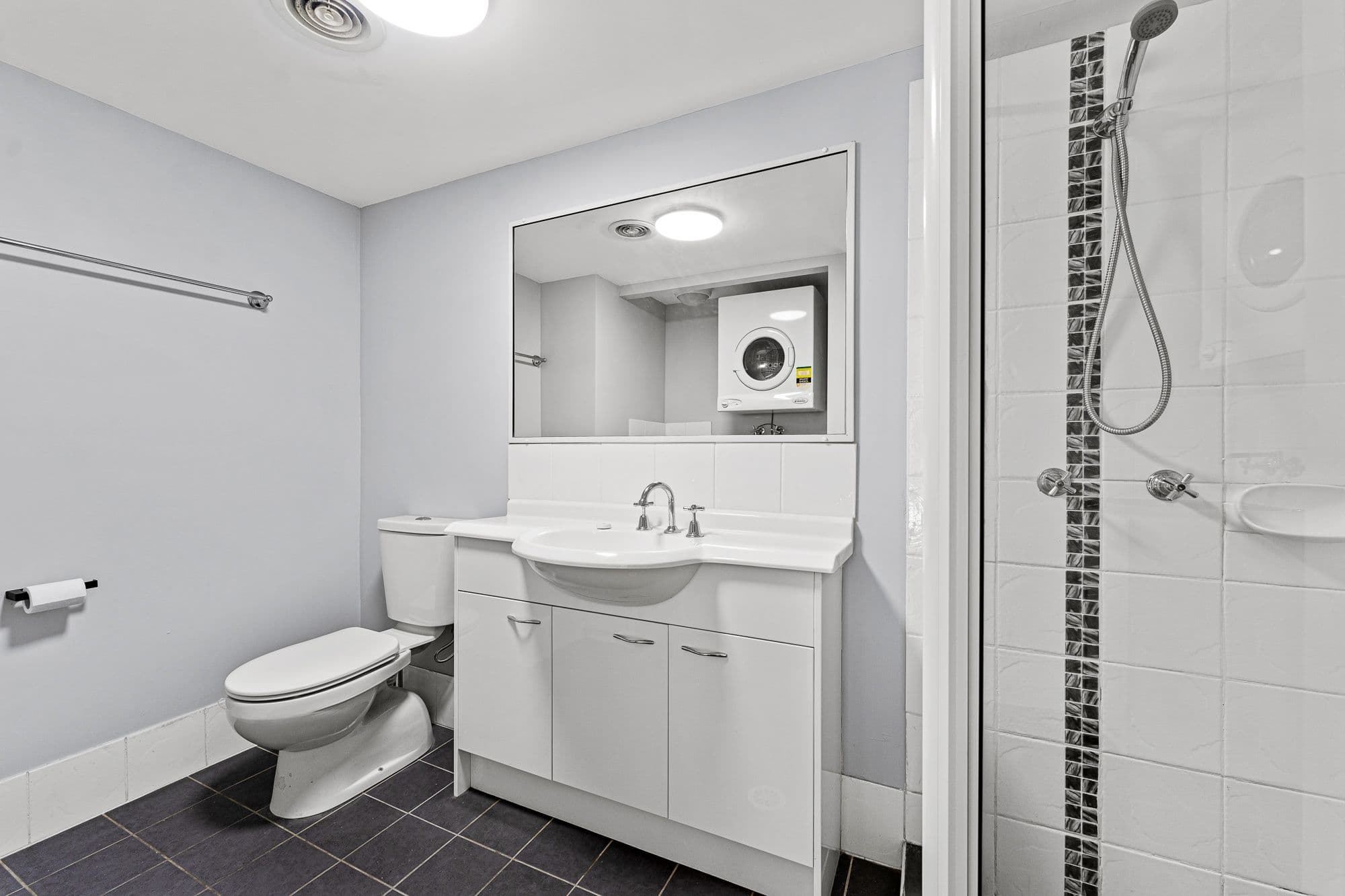 4-8 Omeo Street, Macgregor QLD 4109, Macgregor - Thumbnail 8