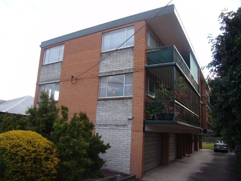 83 Rialto Street, GREENSLOPES QLD 4120, Greenslopes - Image 1
