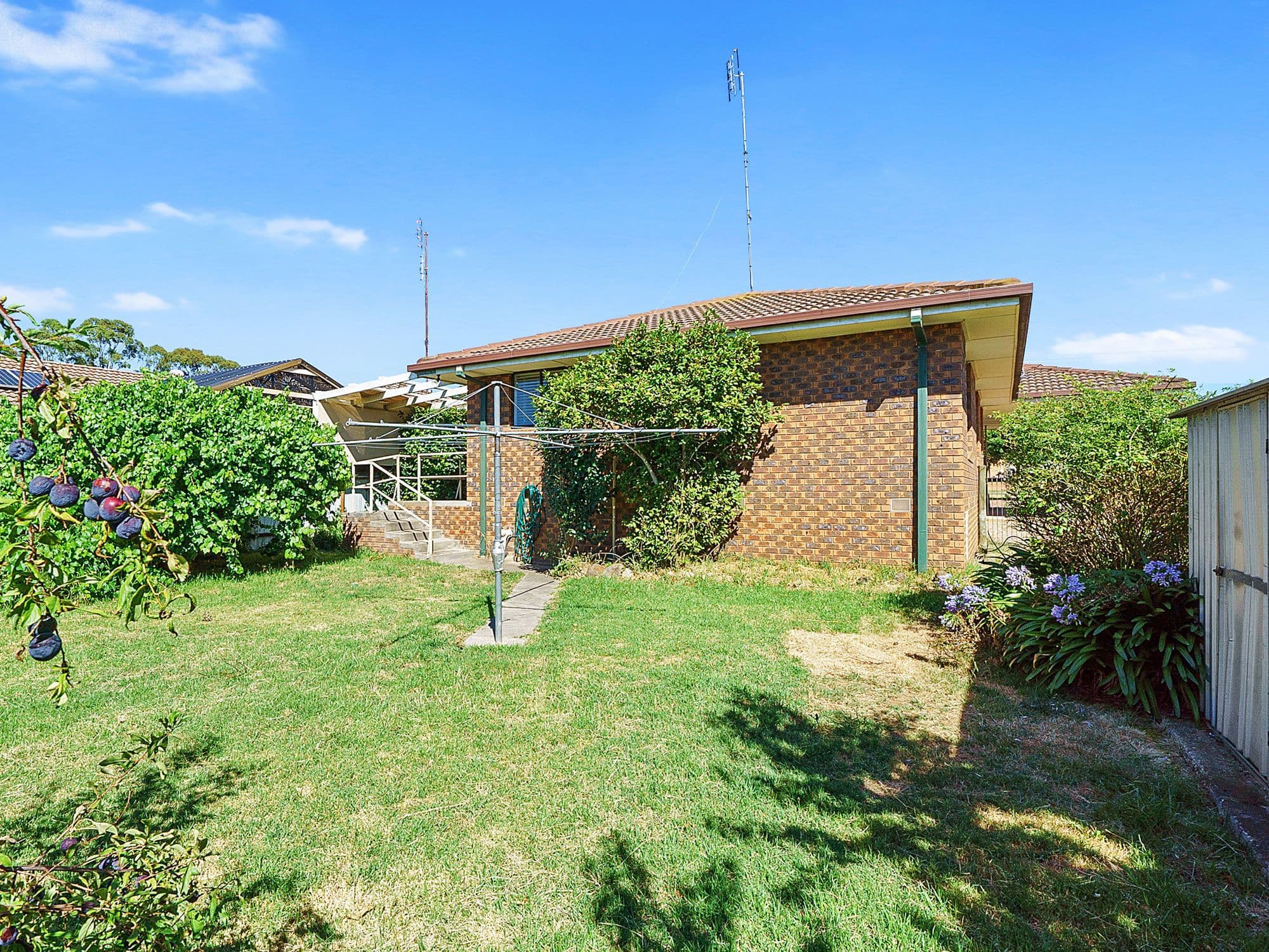 6 Webb Avenue, Seymour VIC 3660, Seymour - Thumbnail 2