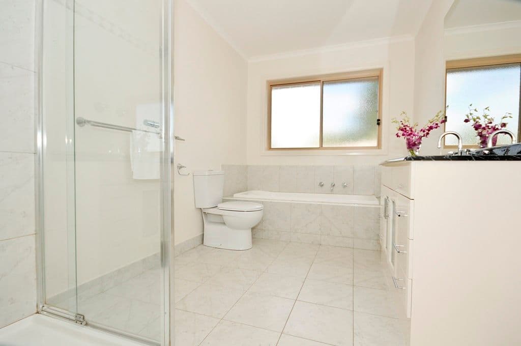 16a SHELDON Avenue, MOOROOLBARK VIC 3138, Mooroolbark - Thumbnail 7