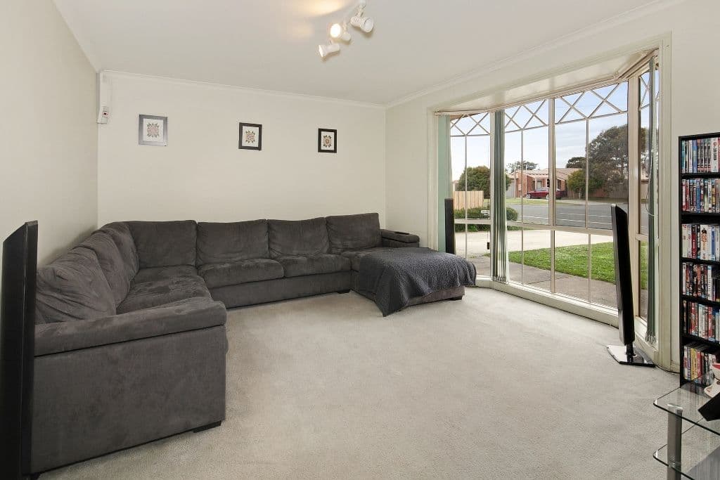 32 Jasmine Drive, DELACOMBE VIC 3356, Delacombe - Thumbnail 5