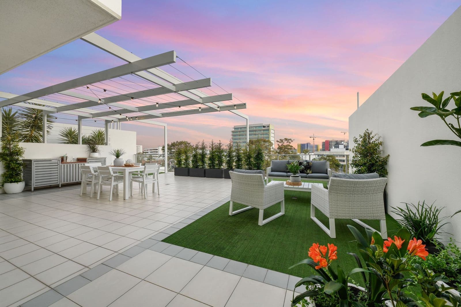 1-7 Duporth Avenue, Maroochydore QLD 4558, Maroochydore - Image 1