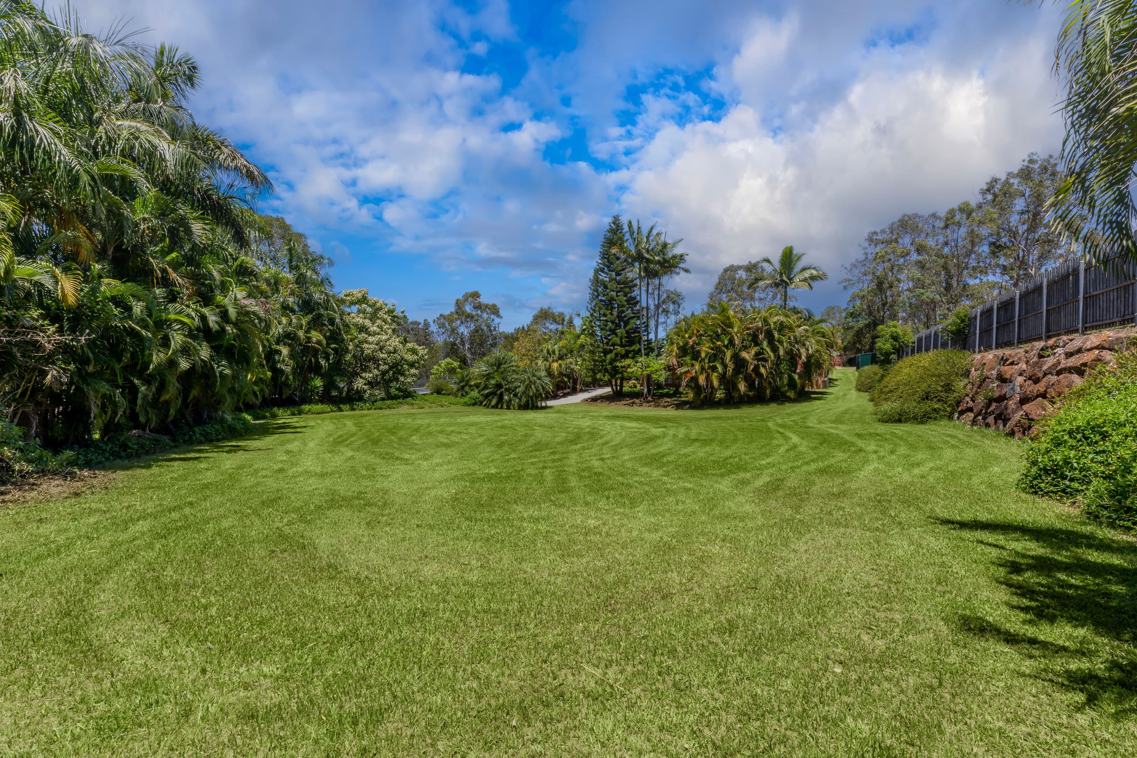 8 Banyula Drive, Gaven QLD 4211, Gaven - Thumbnail 4
